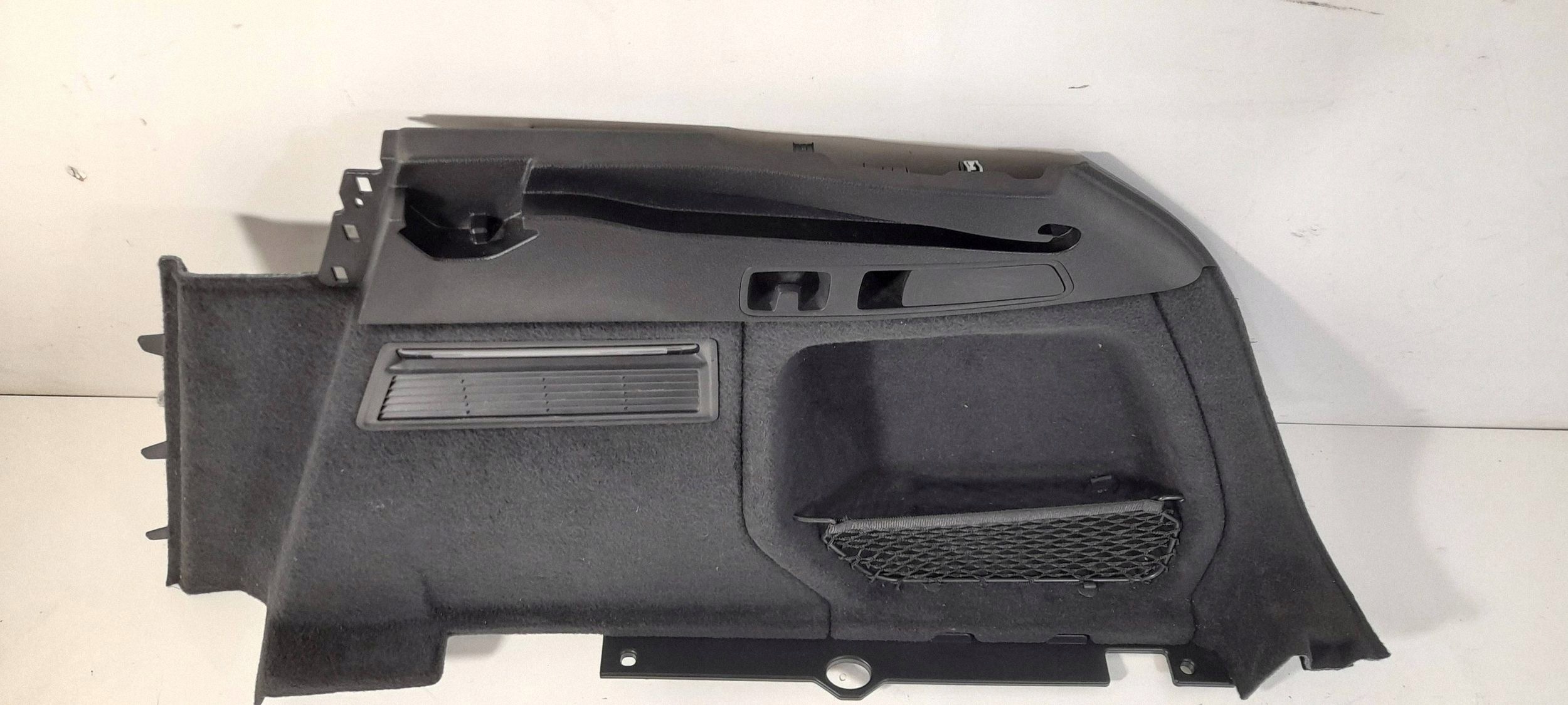 Audi Q5 SQ5 FY upholstery boot right 80A863880AC (QD46)