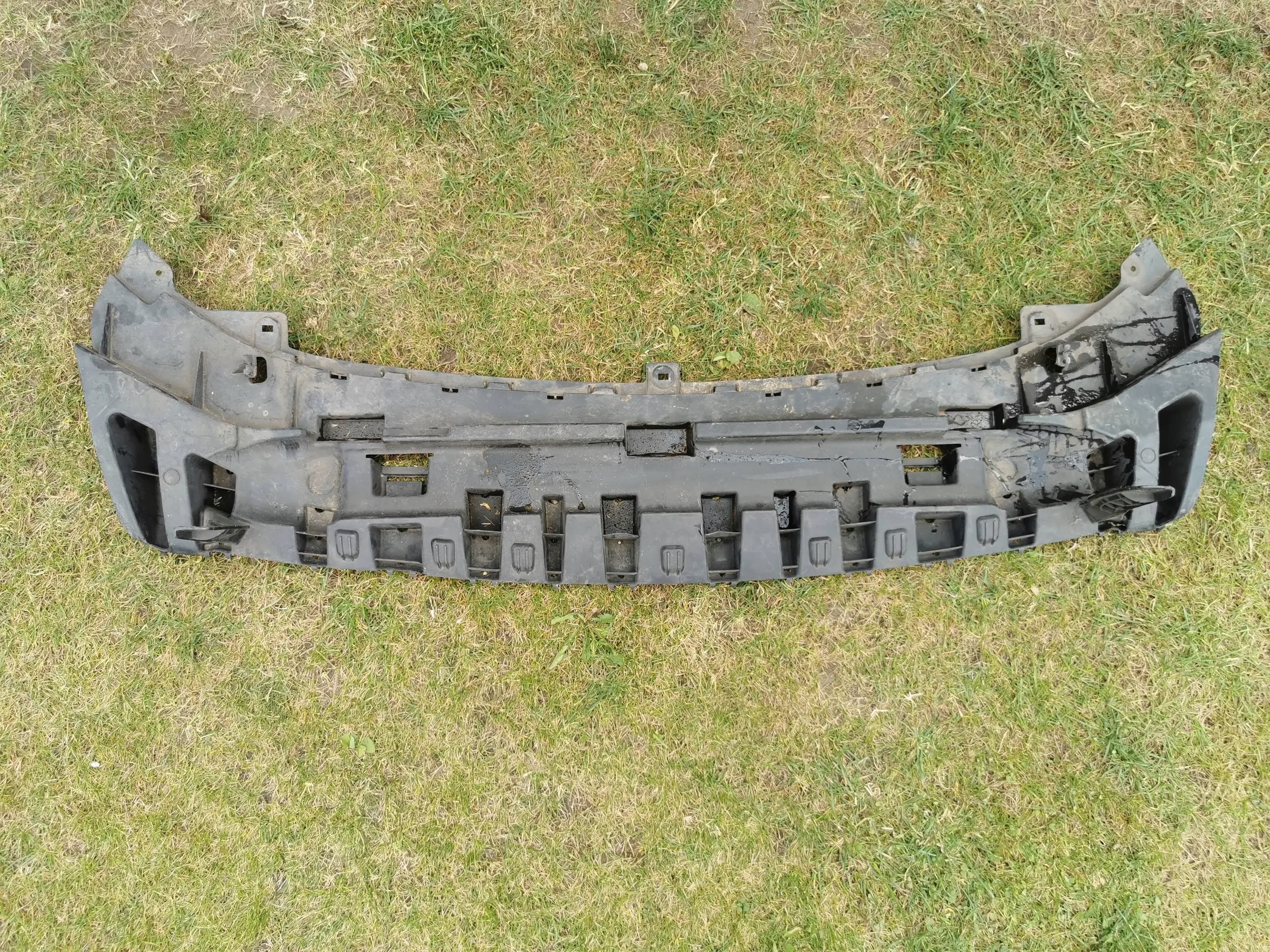 Ford Fiesta mk7 Osłona pod zderzak przód C1BB-8B384-B