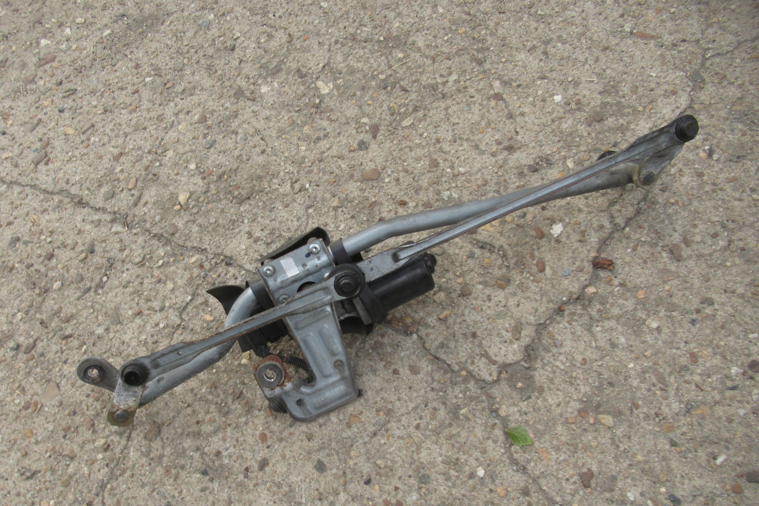 JUMPER BOXER 13R wiper mechanism front