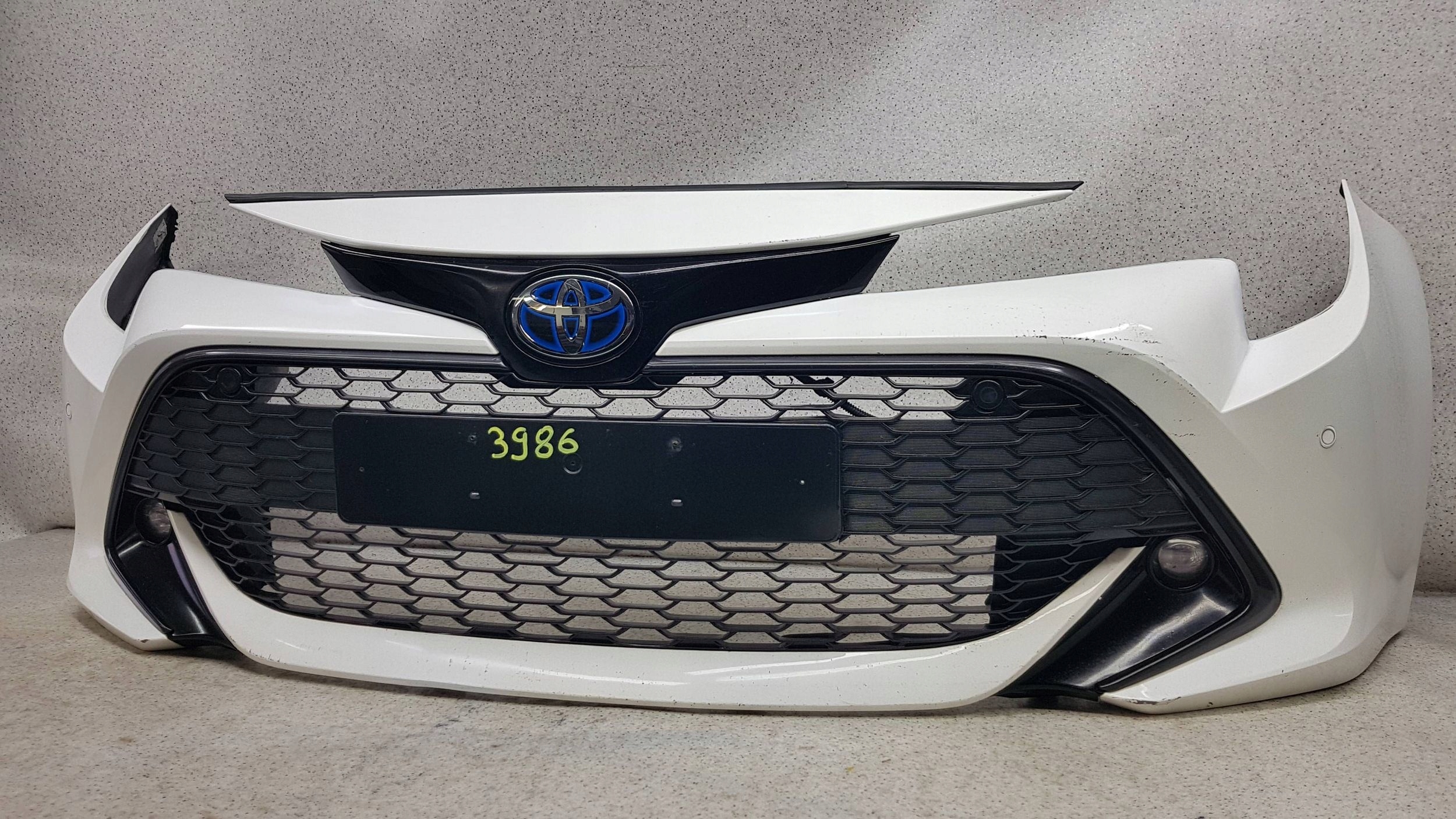 TOYOTA COROLLA E21 2019 - nárazník předek 52119-02P40