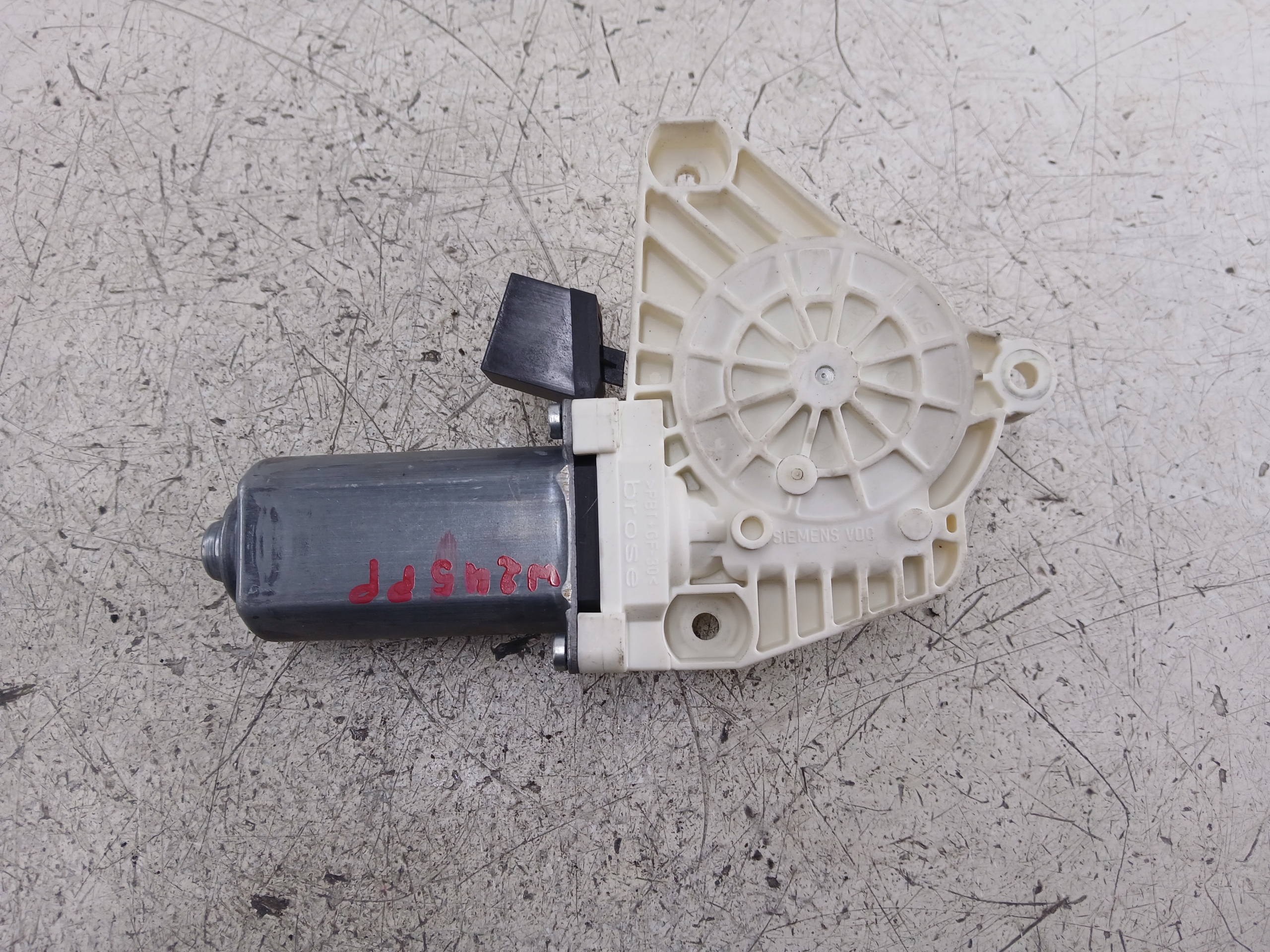 MERCEDES W245 mini motor windows right front A1698204442
