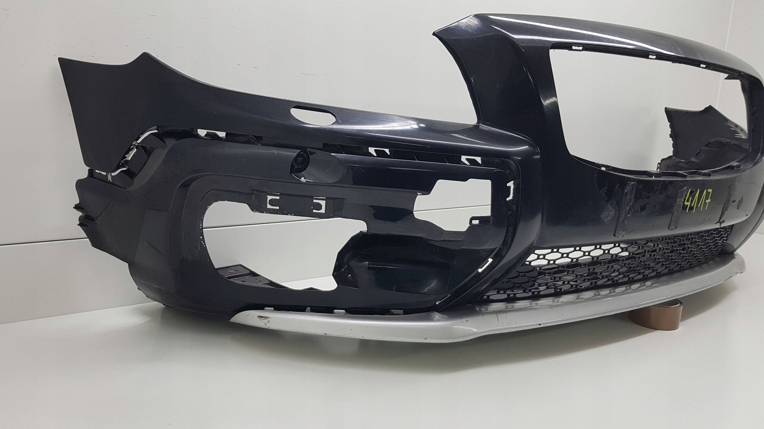 VOLVO XC70 XC 70 2007 - bumper front 30678678
