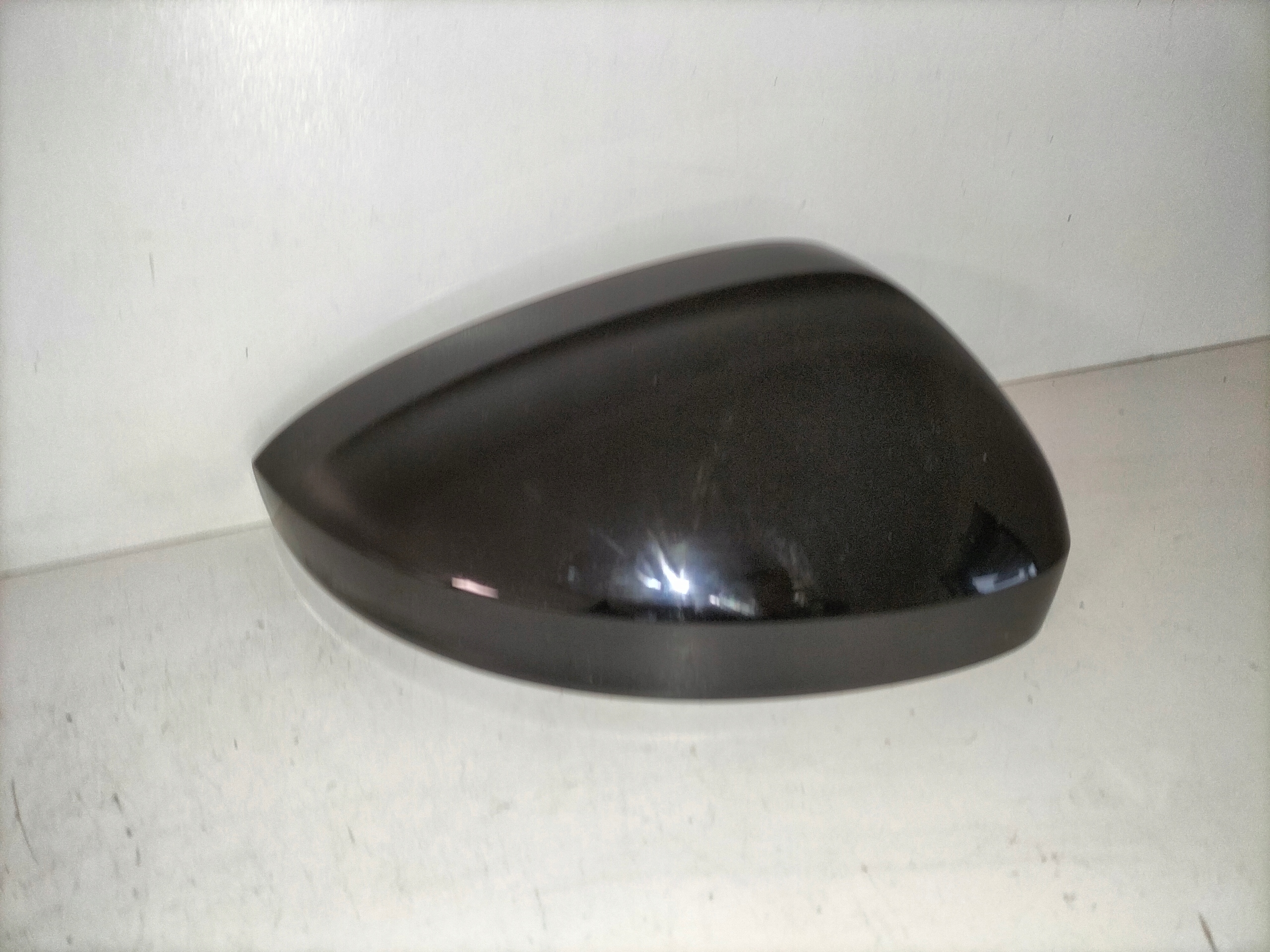 cover cap mirrors right VW TIGUAN II 16