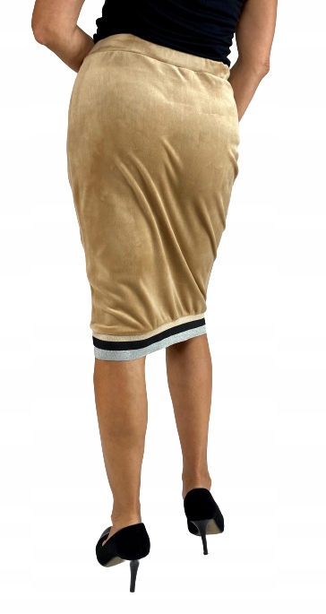 SPÓDNICA WELUROWA NA ŚCIĄGACZU BEŻOWA r. 38 Zapięcie brak