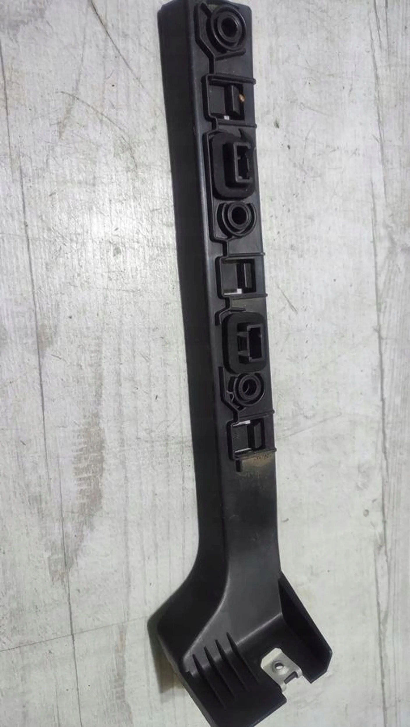 Alfa Romeo Giulia 2021 Prawatyl bumper bracket