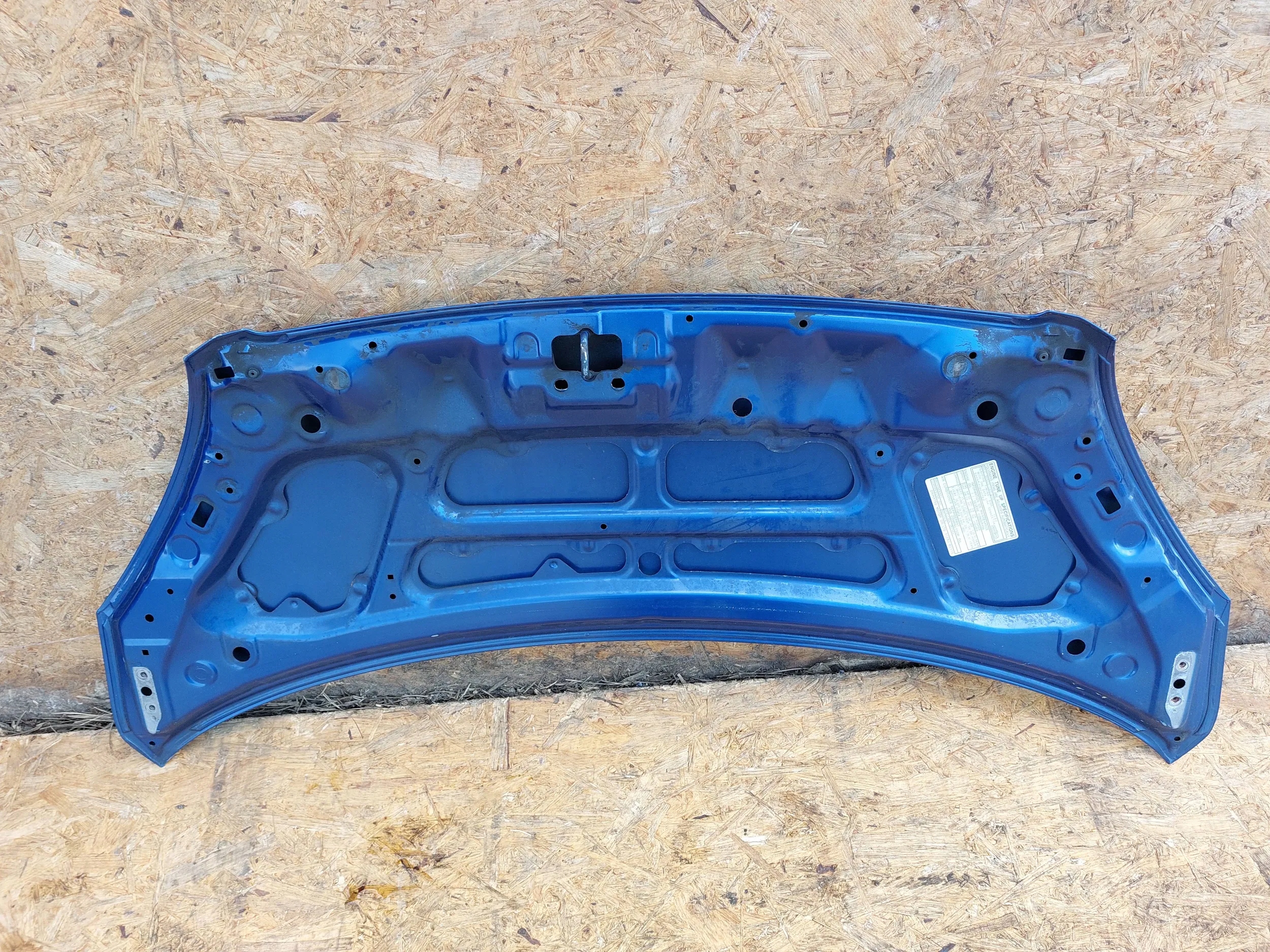 bonnet front Daihatsu Cuore 07-11