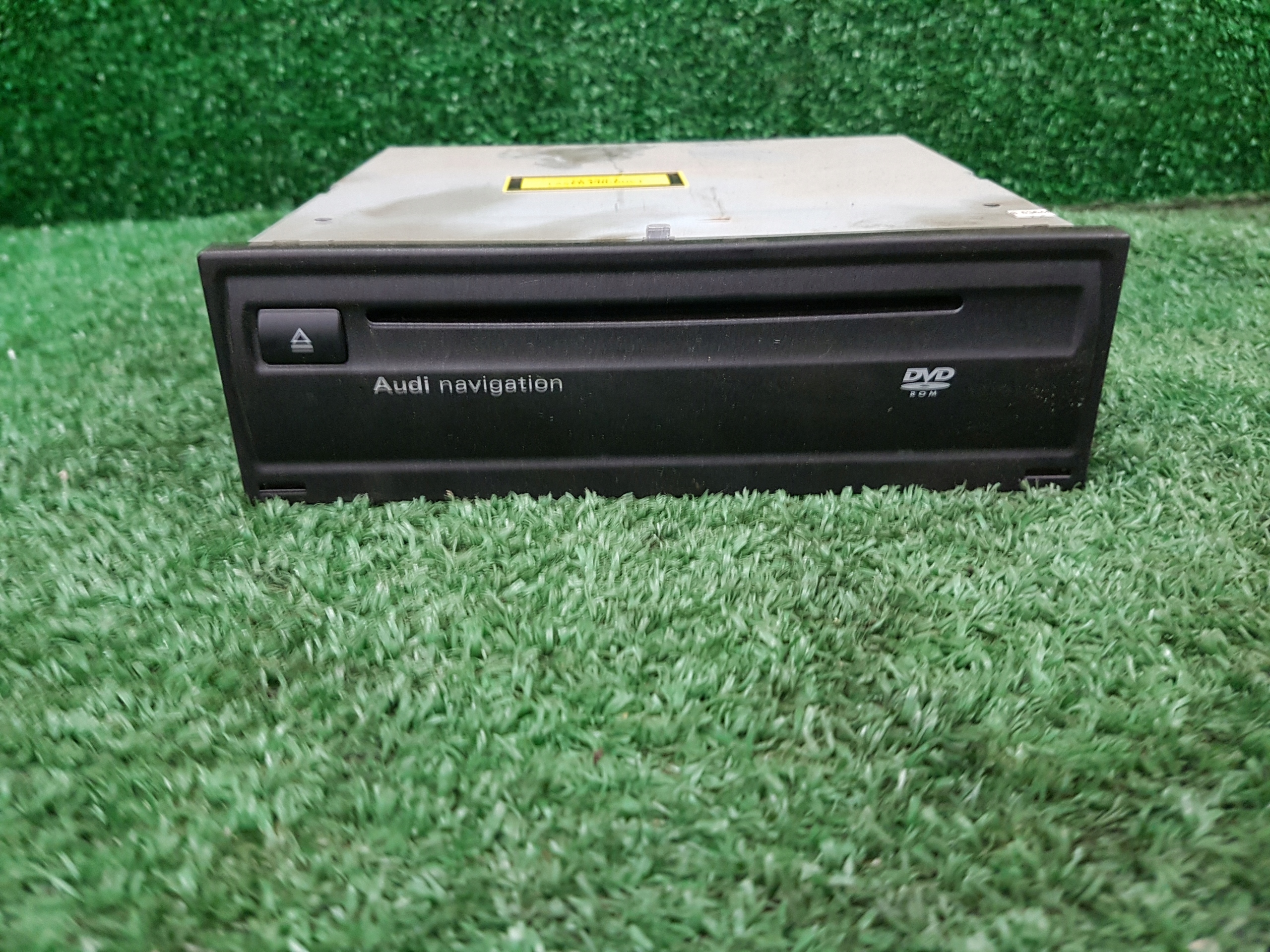 player NAVIGACJI GPS AUDI A6-C6 4E0919887D