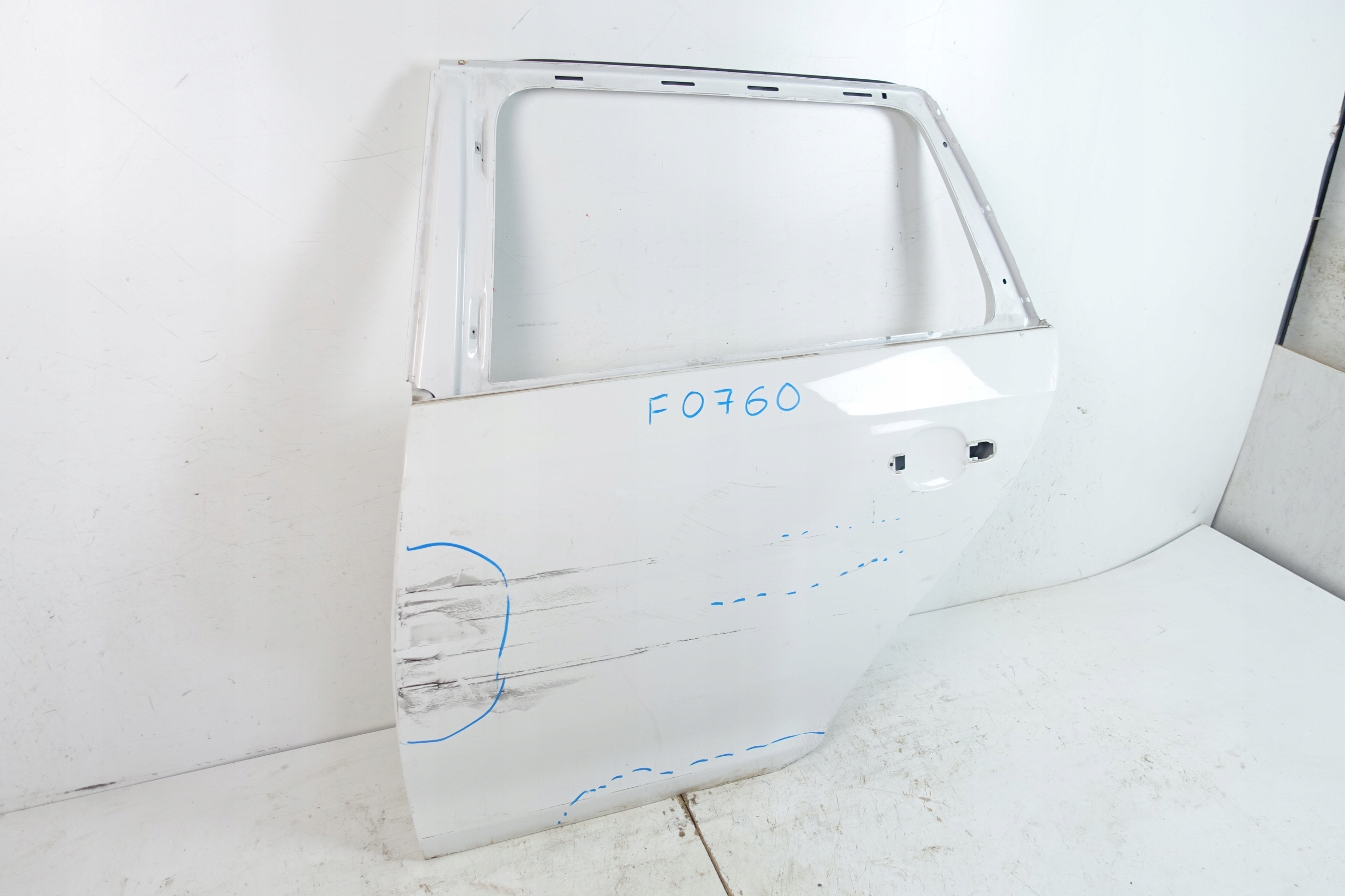 VW GOLF 5 V KOMBI door left rear part left rear.
