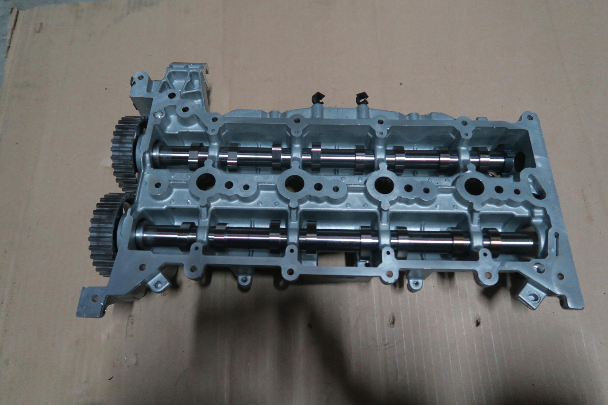 FORD RANGER 2.0 ECOBLUE POKRYWA ZAWORÓW Numer katalogowy części HG9Q-6E262-CB