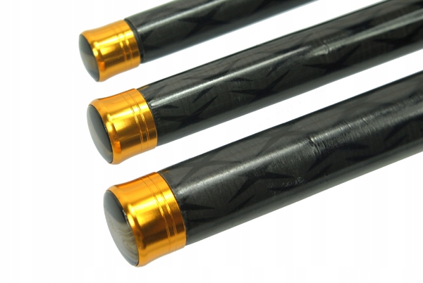 ultralekki WĘGLOWY BAT wędka FL PRO RANGER 6m 600 10-30g waga 320g Długość całkowita 550 cm