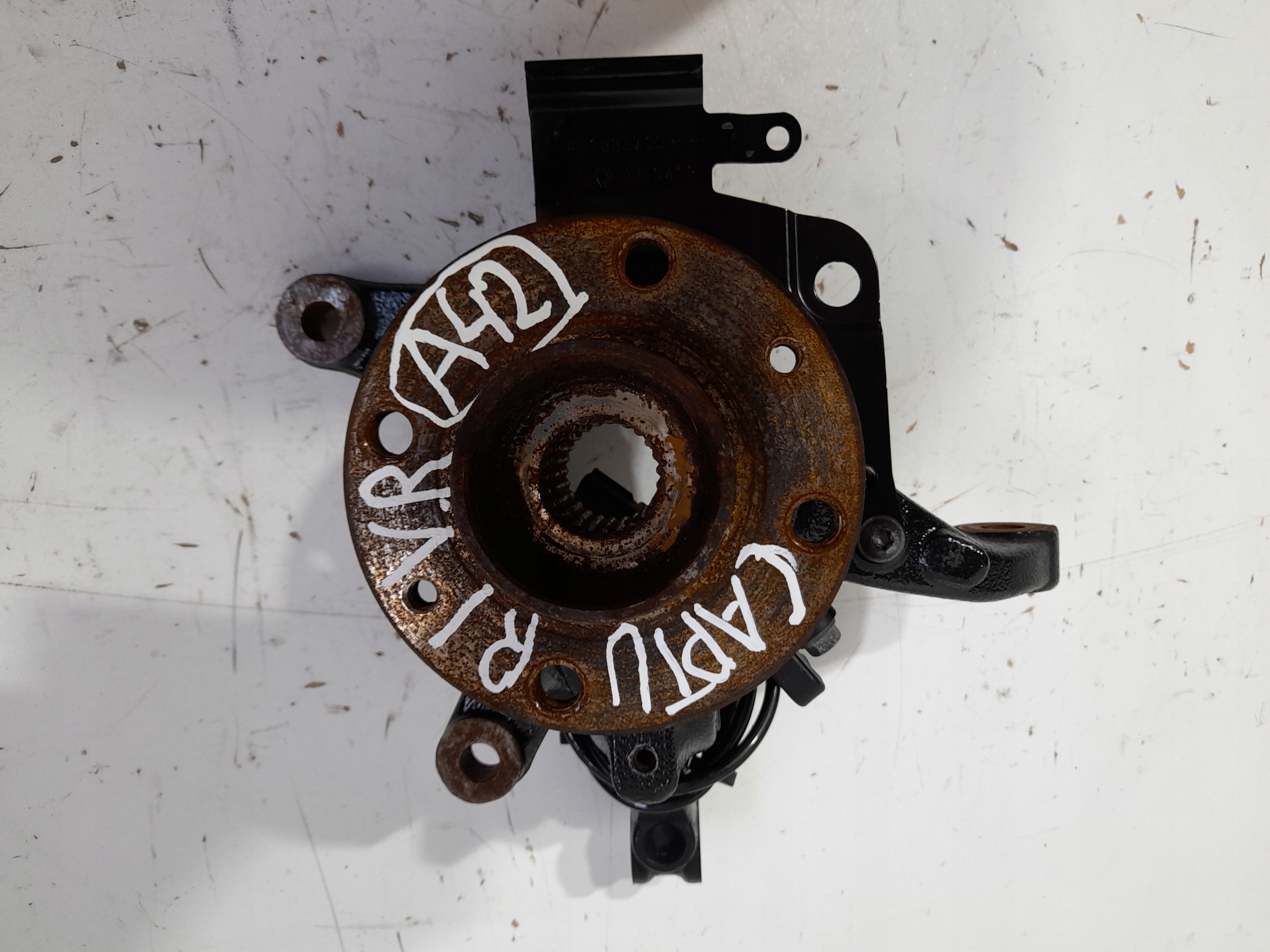 RENAULT CAPTUR and swing front right S346 (A42)