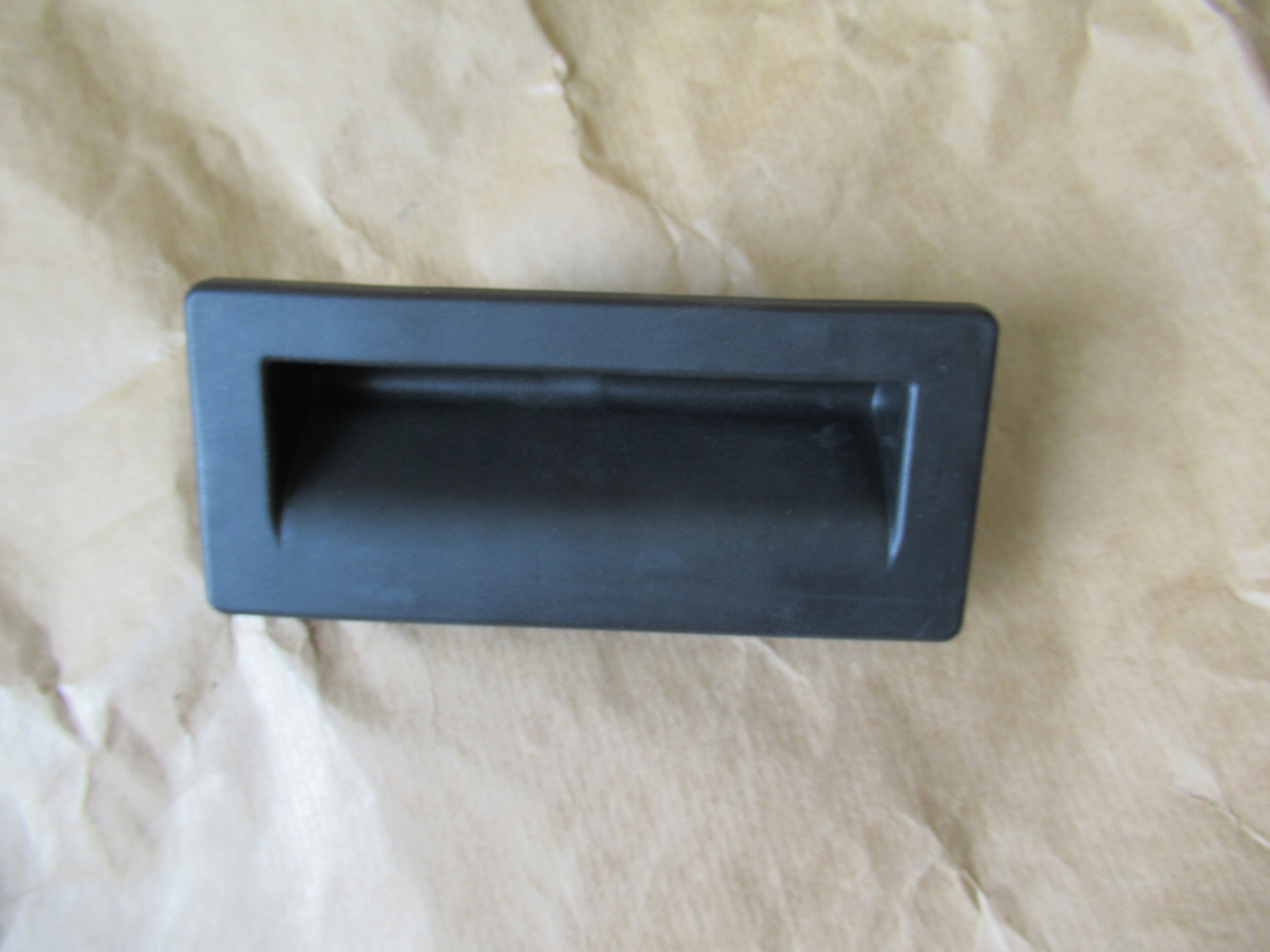 Vypínač Víka Zavazadlového Prostoru, Vozidla Bez Couvací Kamery, Vhodný Pro: Audi A4