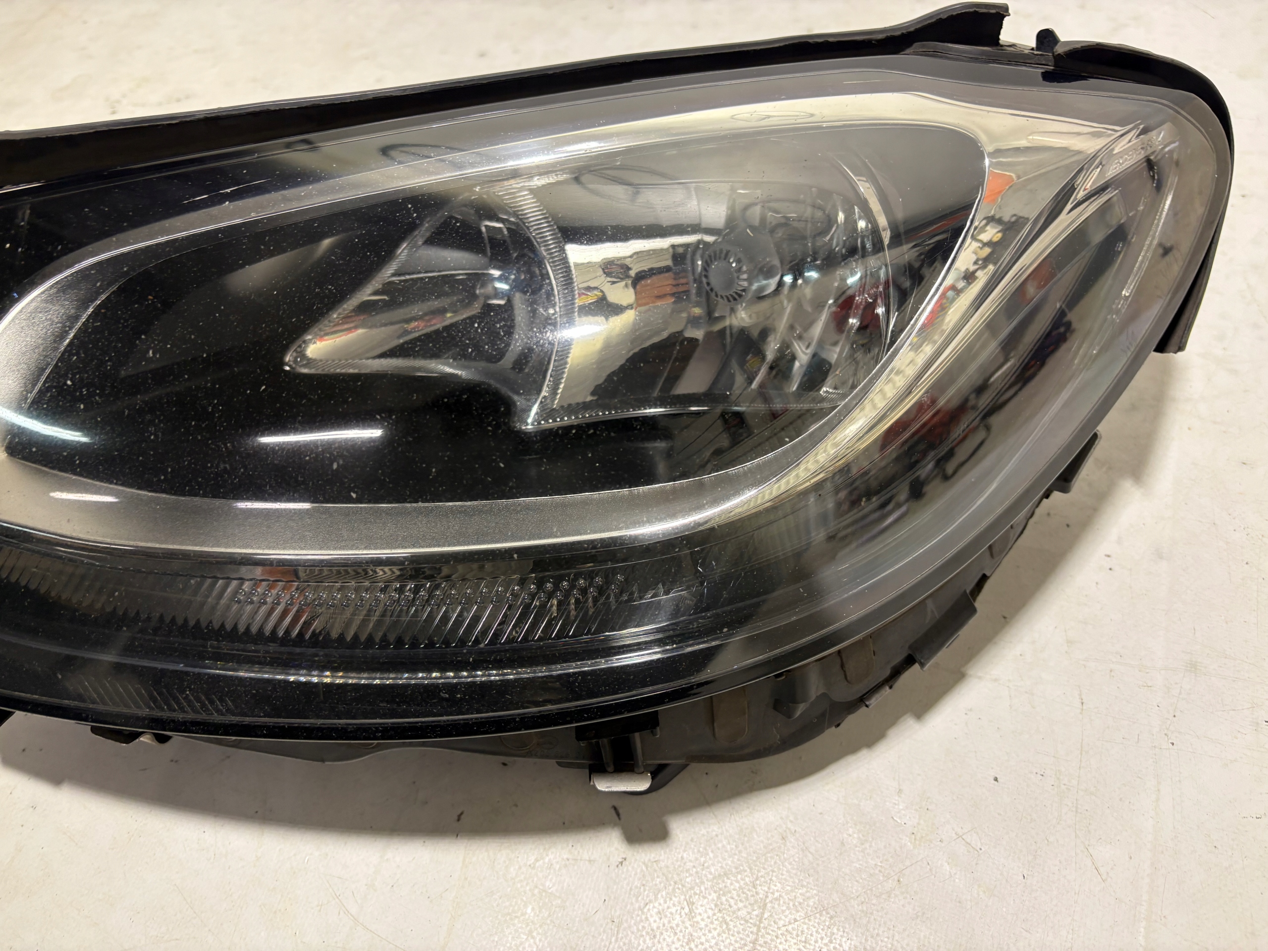 light left left front front MERCEDES W205 H7 A2058200761