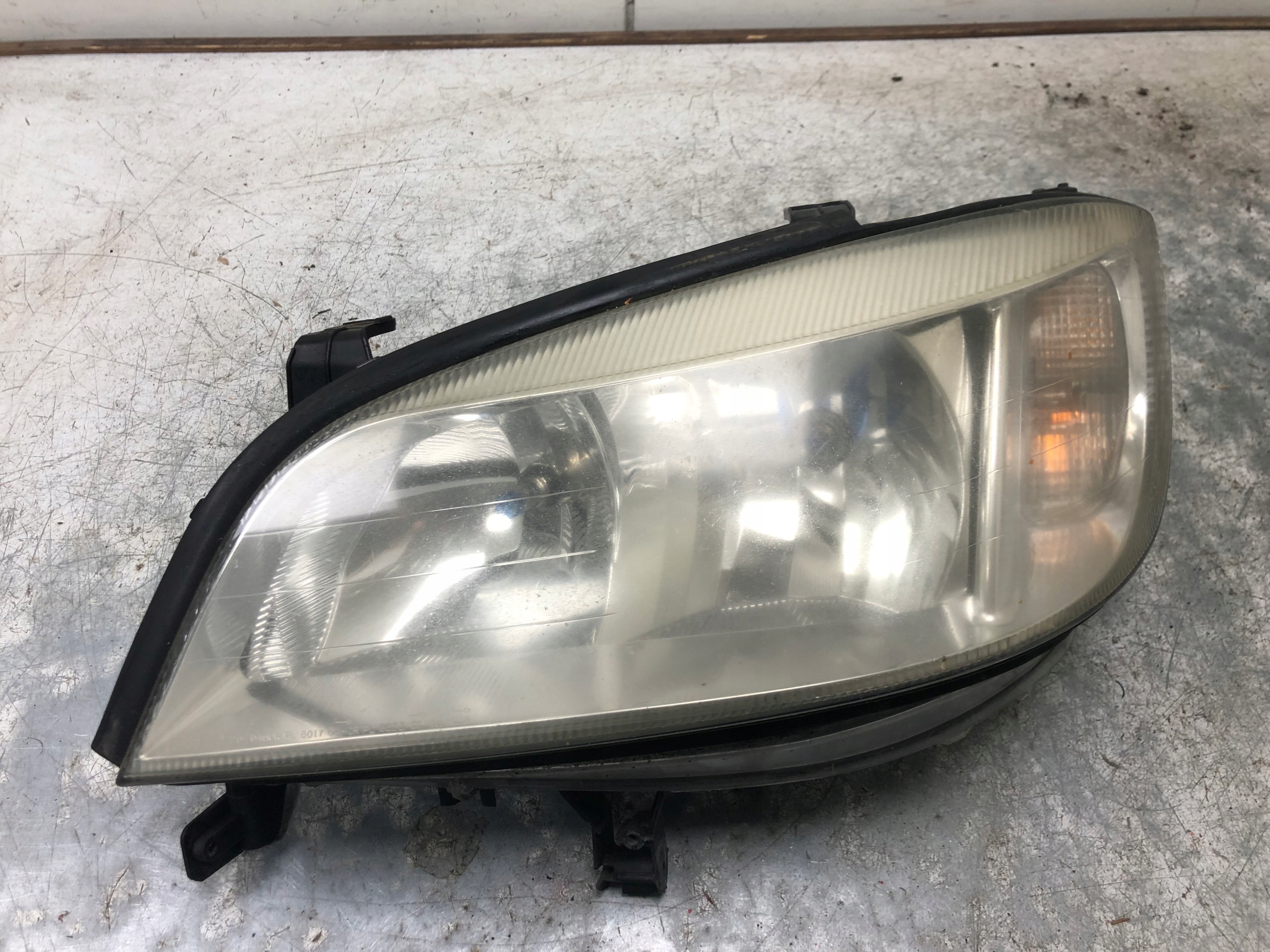 light left front OPEL ZAFIRA A 90582021