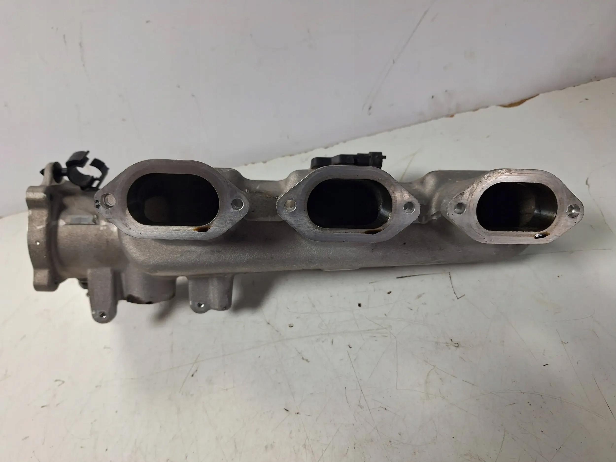 intake manifold left 323775 Alfa Romeo Giulia QV 2.9i