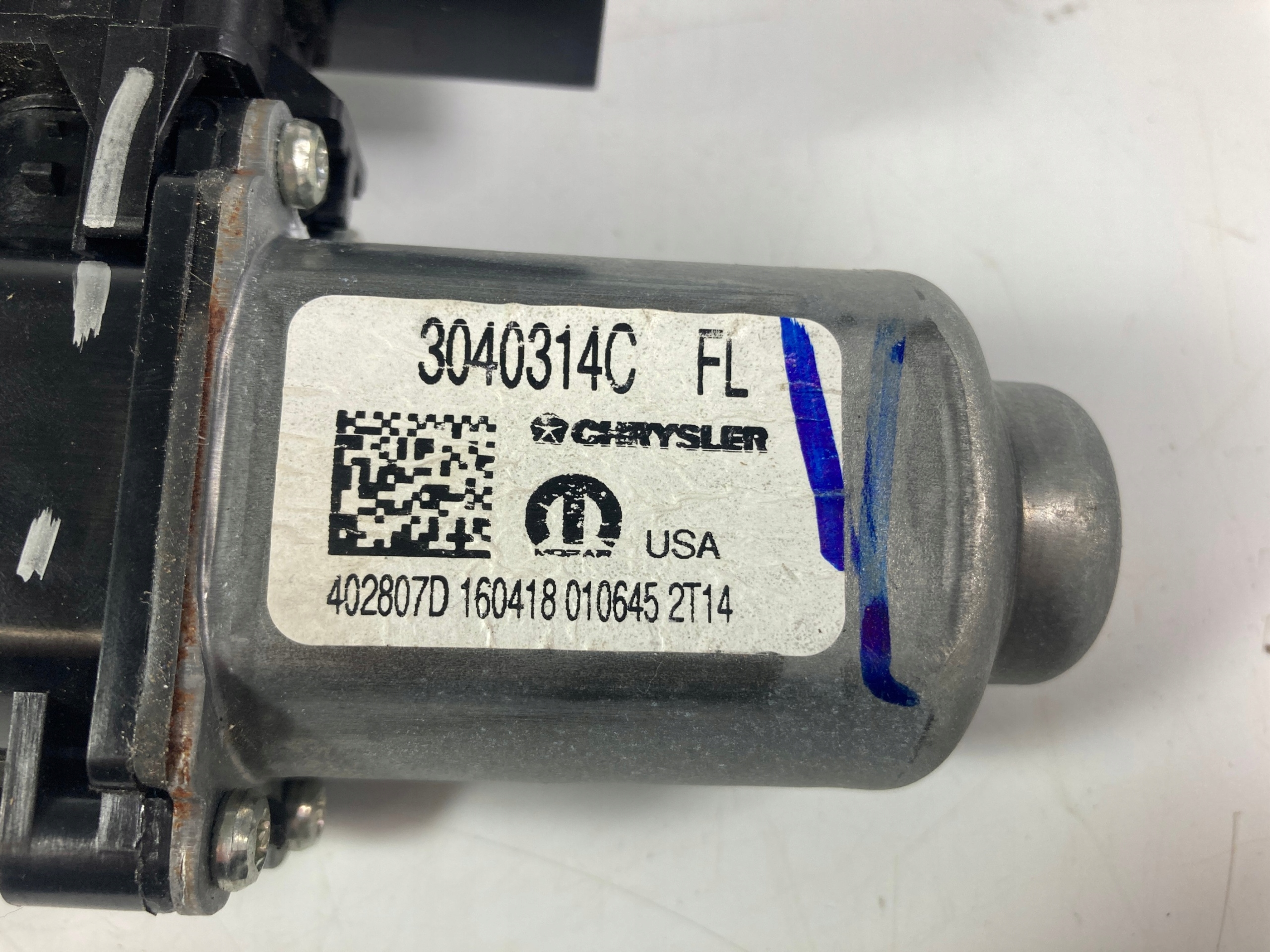 Chrysler Pacifica 2017-25 mini motor door przednich left front
