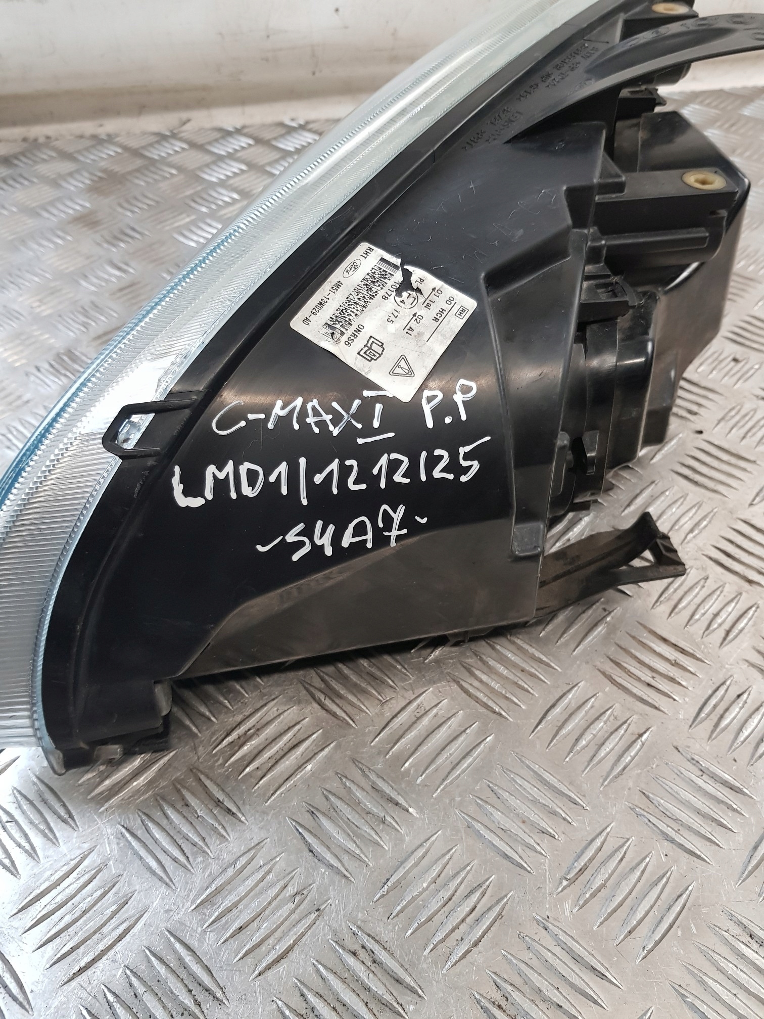 light right front 4M5113W029AD FORD C-MAX and 04R- EUROPA