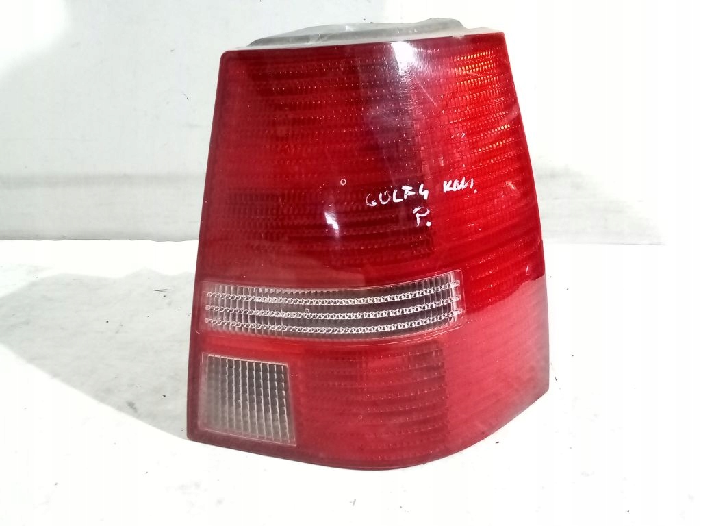 VW Golf IV 4 kombi light right rear part rear