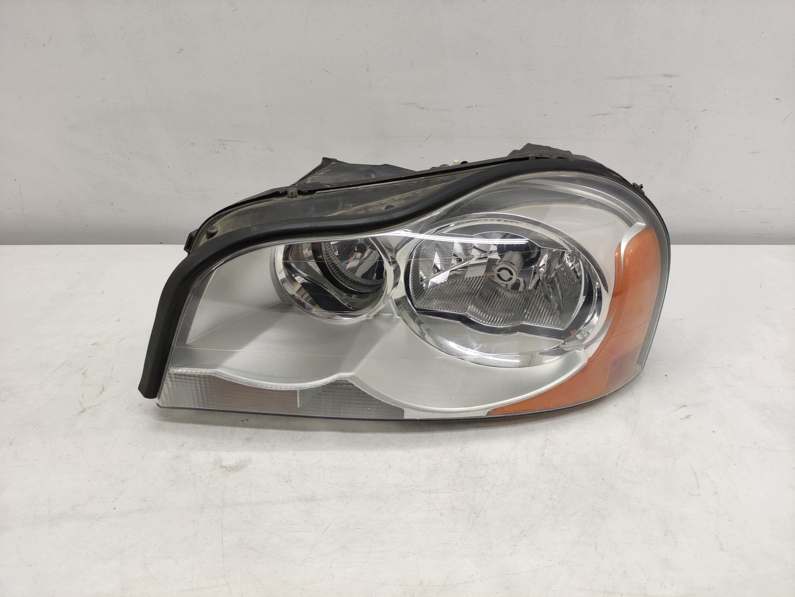 VOLVO XC90 02- XENON light REFLEKTOR left front original EUROPA