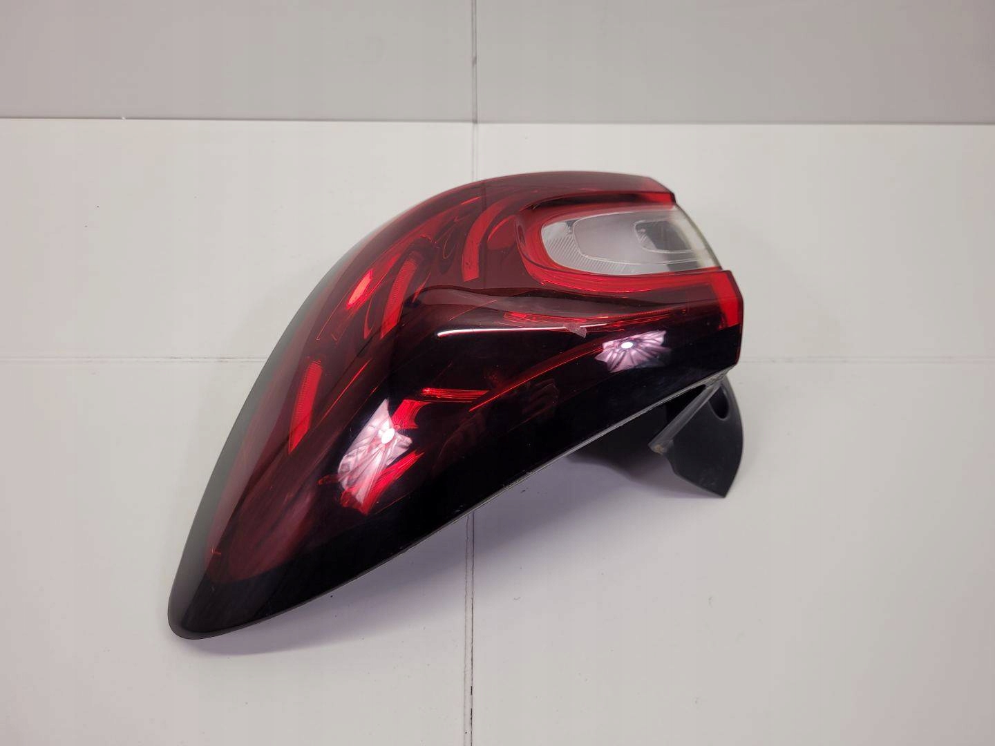 light rear right side Renault Captur 2016 265506738RB