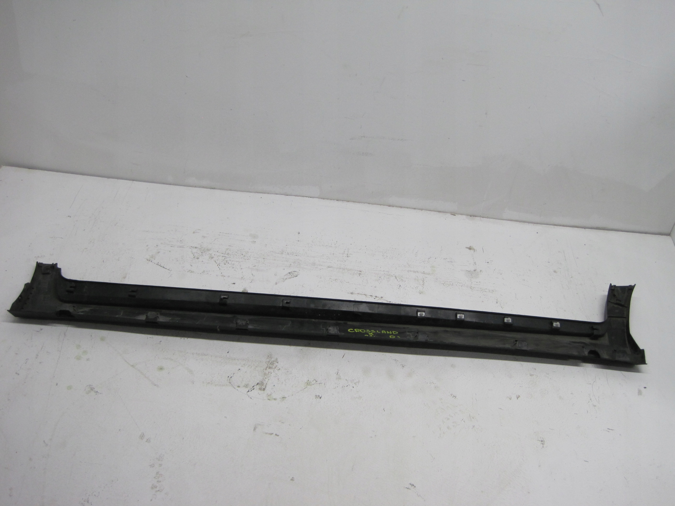 cap ROGOWA right OPEL CROSSLAND 21R