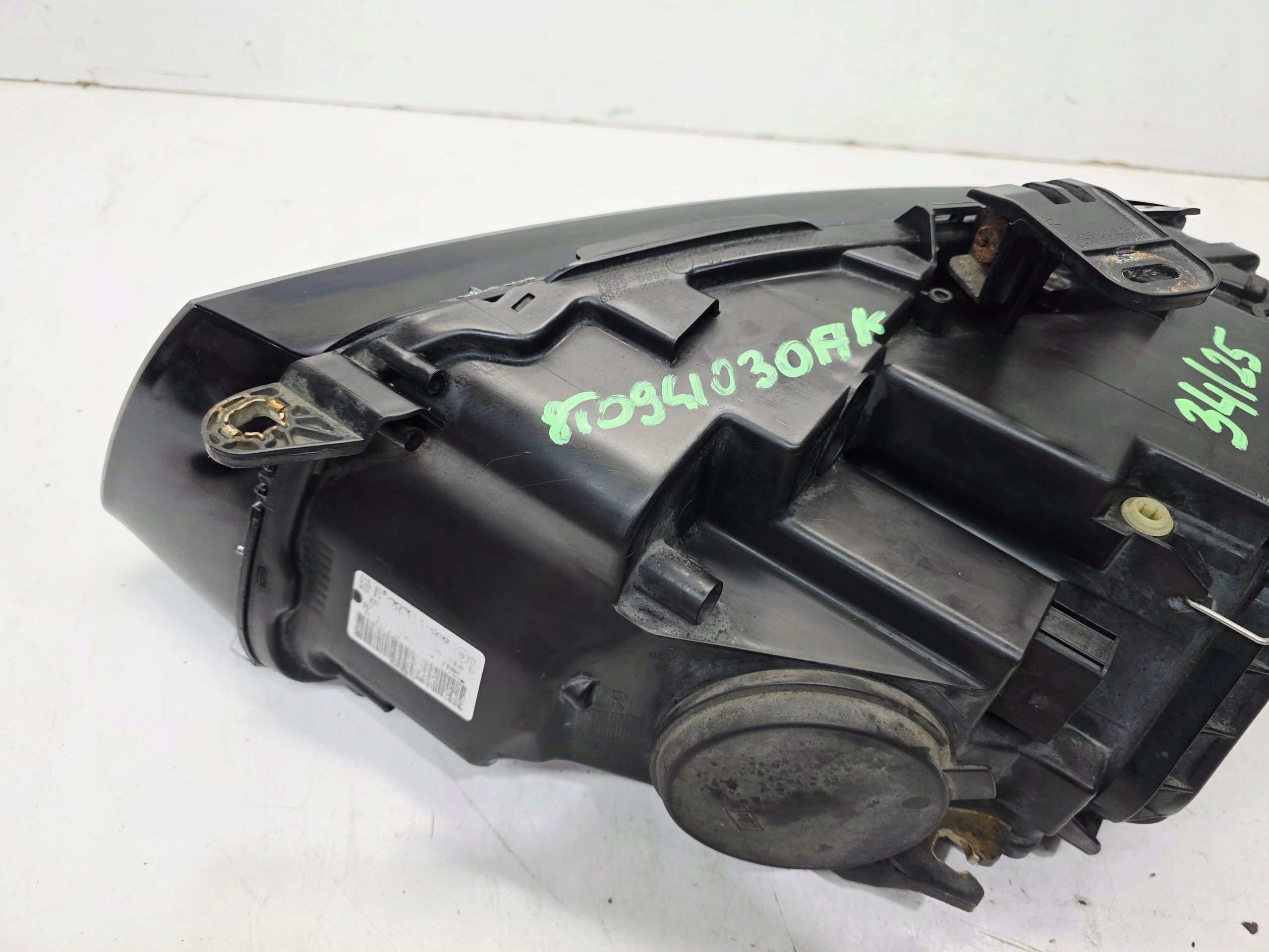 REFLEKTOR light right front BI XENON LED AUDI A5 8T 8T0941030AK EU 34/25