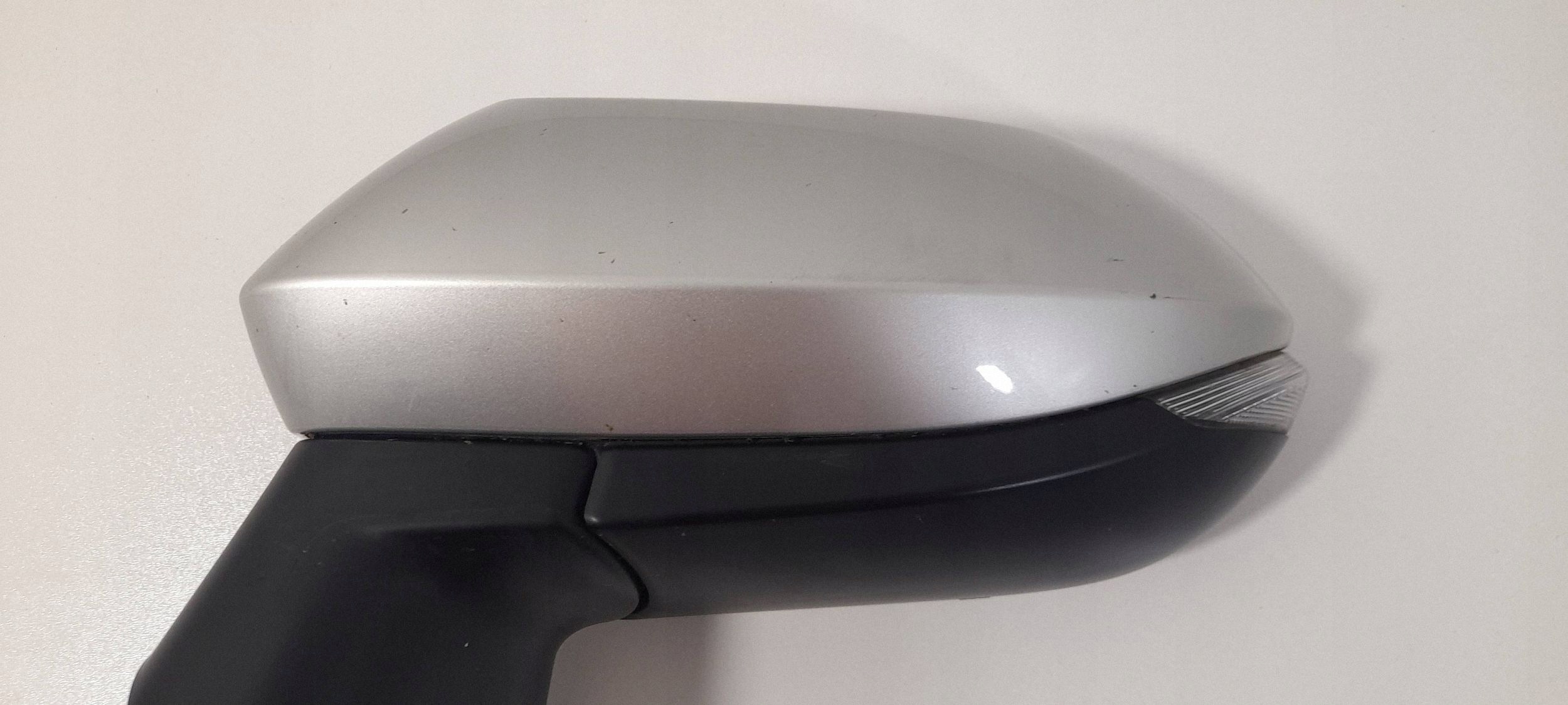Toyota Corolla E21 mirror left 6-PIN 1J6 049749 (S296)