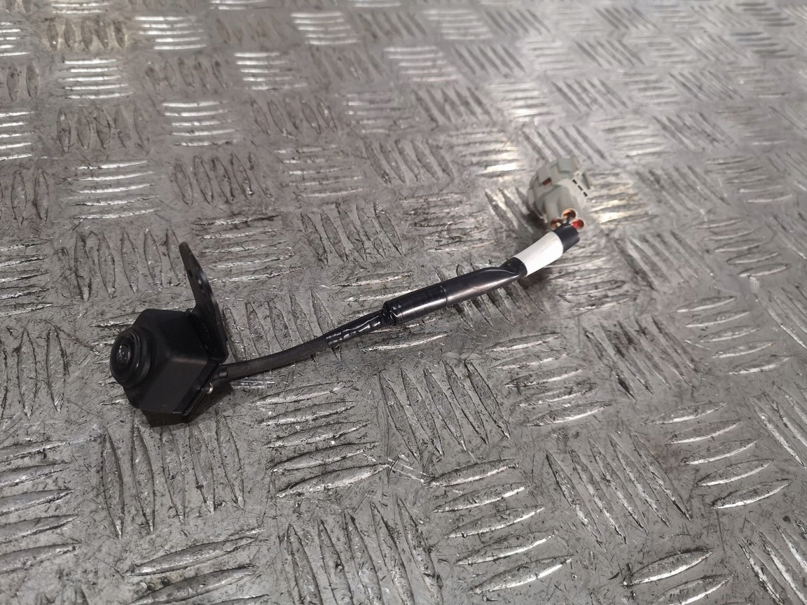 Камера заднего вида Alaskan Navara D23 NP300 21r