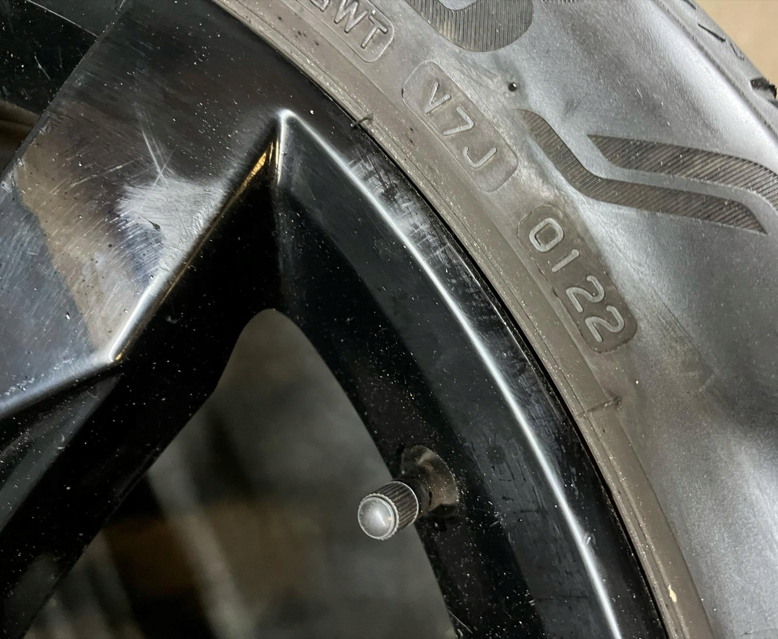 ORYGINALNE KOŁA ALUFELGI VW VOLKSWAGEN TOUAREG III 21” NOWY MODEL SUPERSTAN Odsadzenie (ET) 31