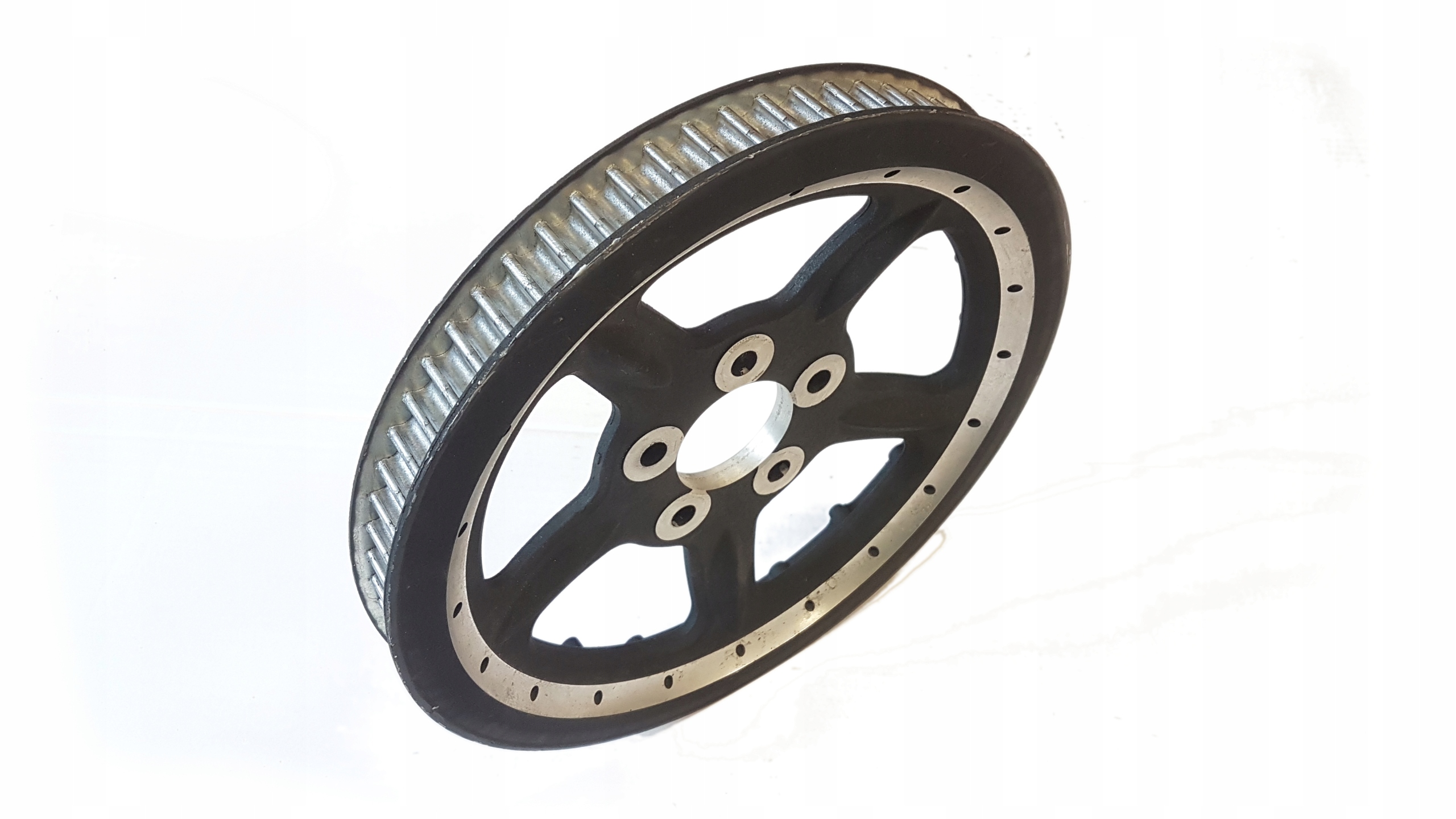 ШКІВ HARLEY SPORTSTER 68T PULLEY 40354-07
