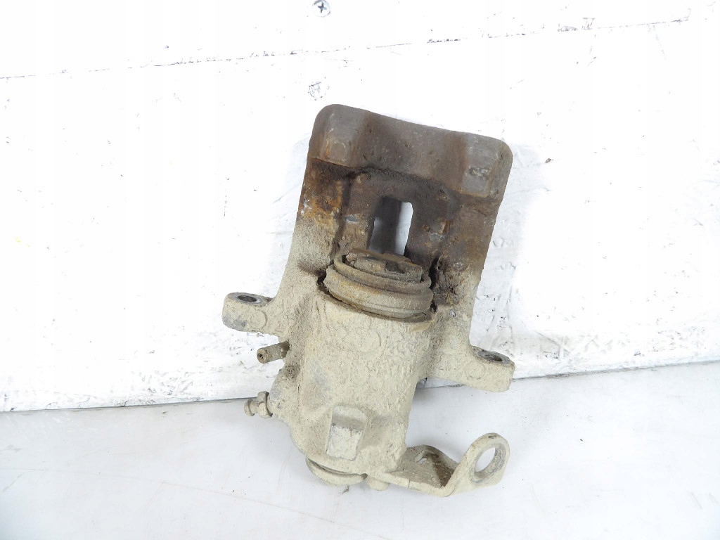 VOLKSWAGEN GOLF V caliper brake right rear part rear