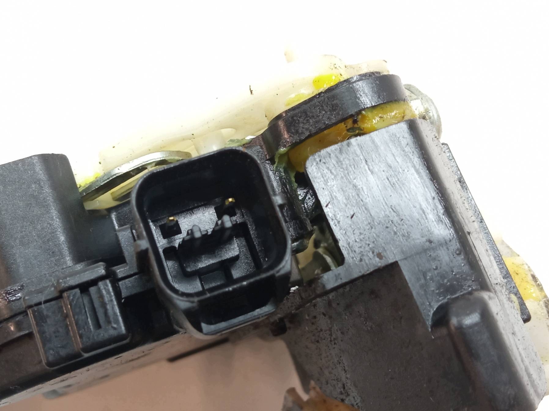 lock door rear part right Peugeot 4007 and (2007-2012)