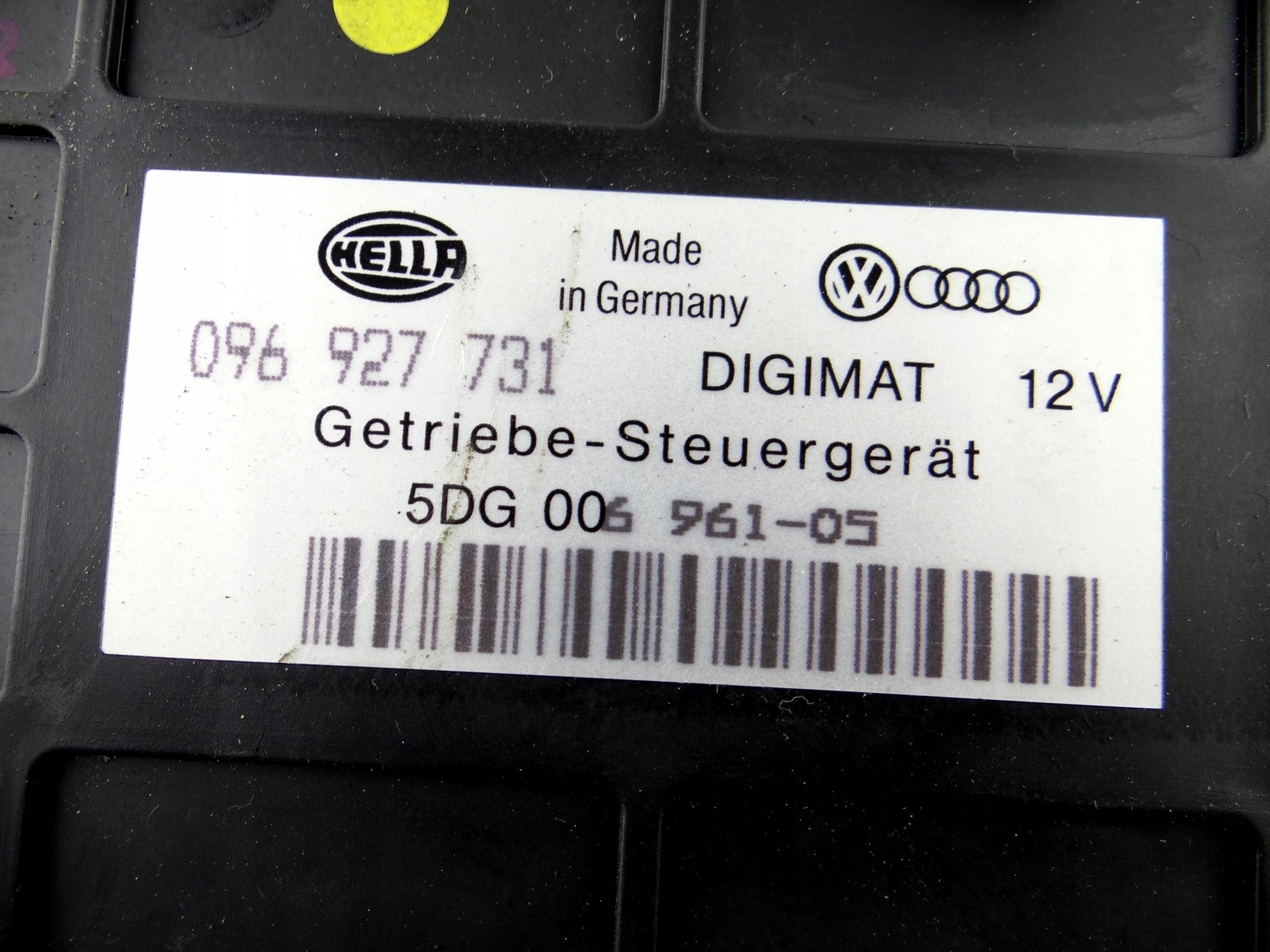 control unit of the engine VOLKSWAGEN GOLF III 096 927 731