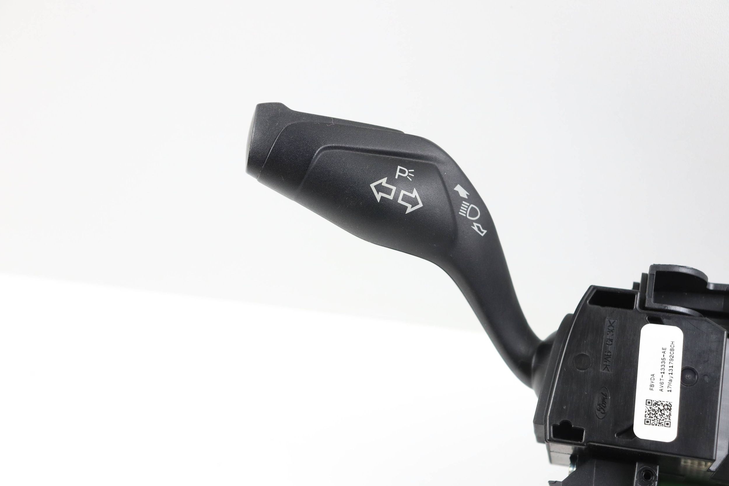 FORD FOCUS MK3 DEVIO LUCI TERGICRISTALLO TERGI DEVIO LUCI DEVIO F1ET13N064AD F1ET-13N064-AD EU