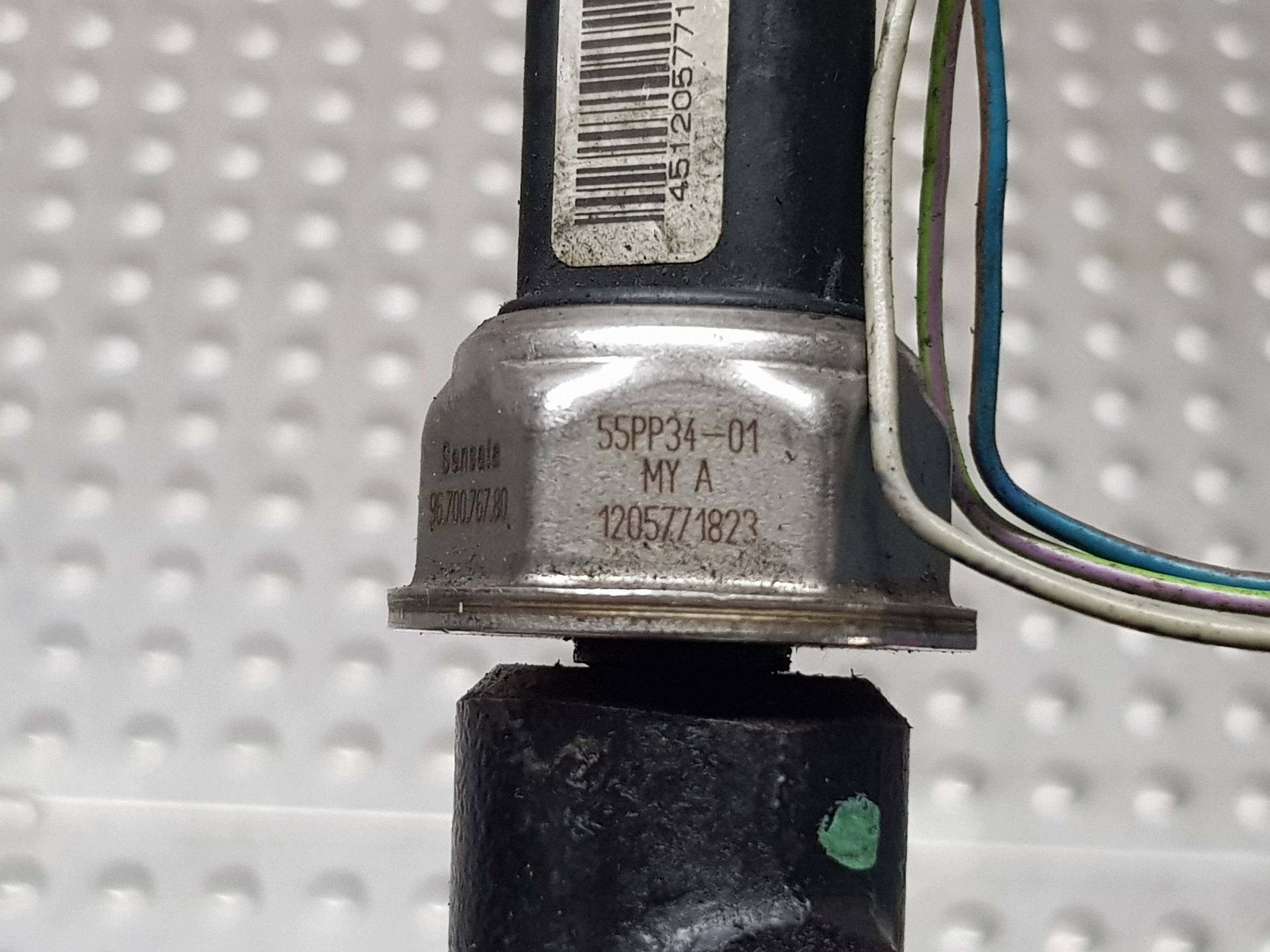 injection ramp sensor 9685297580 FORD C-MAX MK2 FOCUS MK3 1.6 TDCI