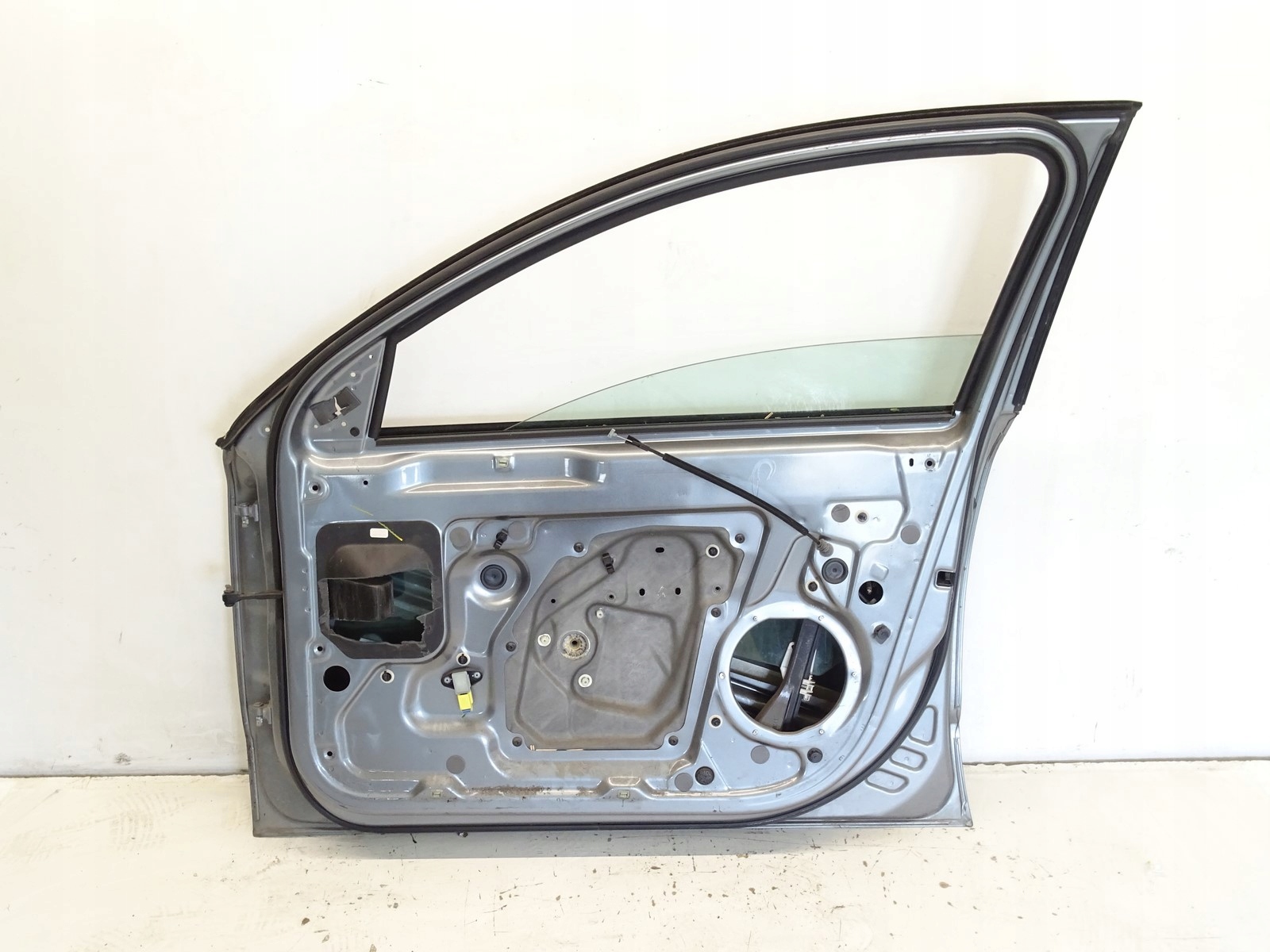 door right front LF8L 9157 SKODA SUPERB 2 II 08-15r