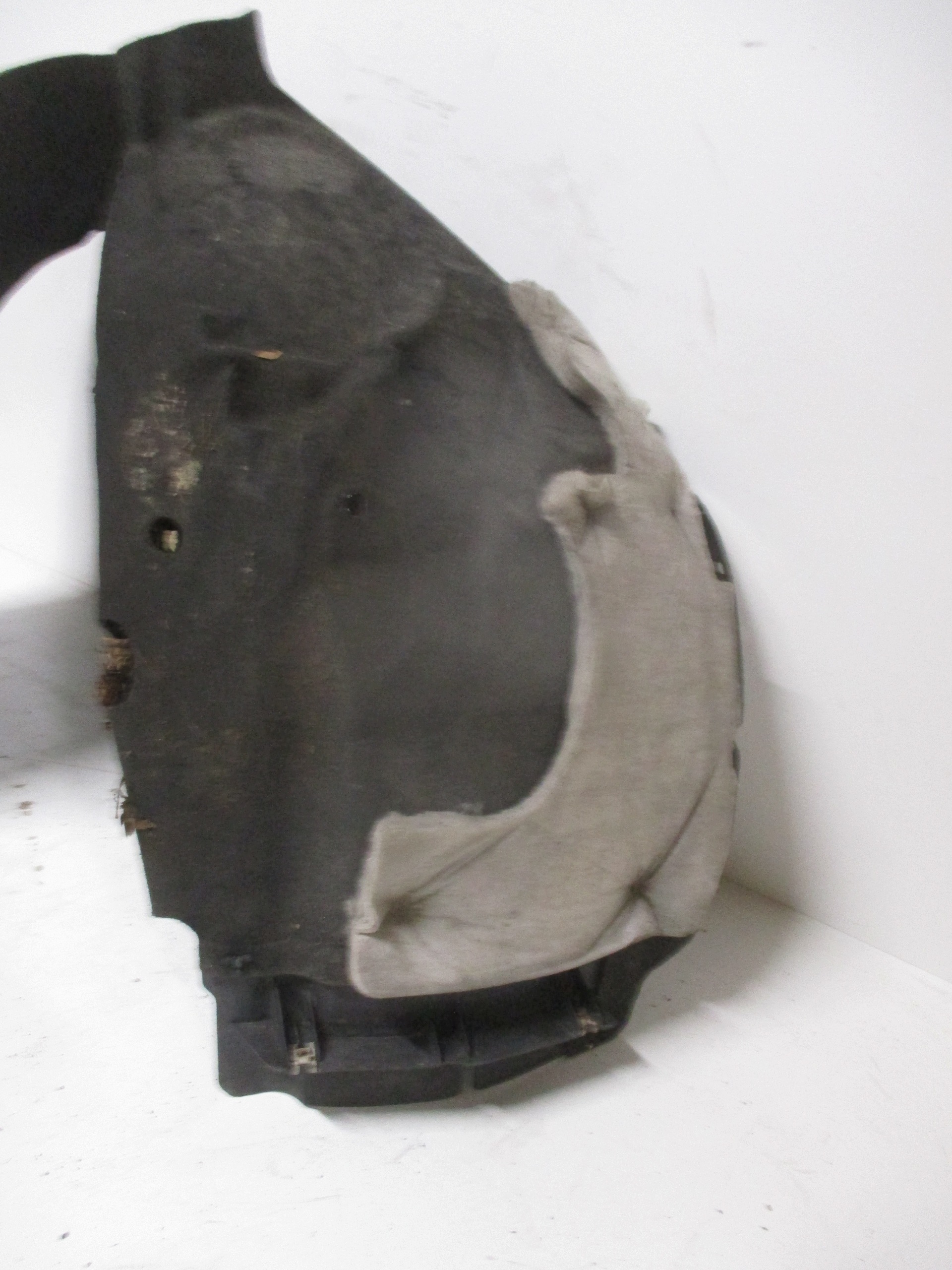 mudguard front left FORD EDGE GT4B-R16115-BD