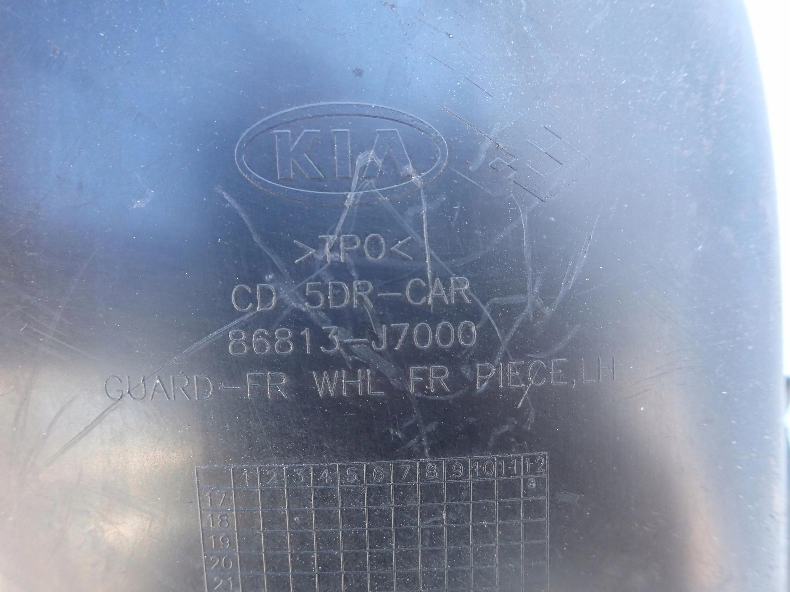 KIA CEED III 18- mudguard left front front