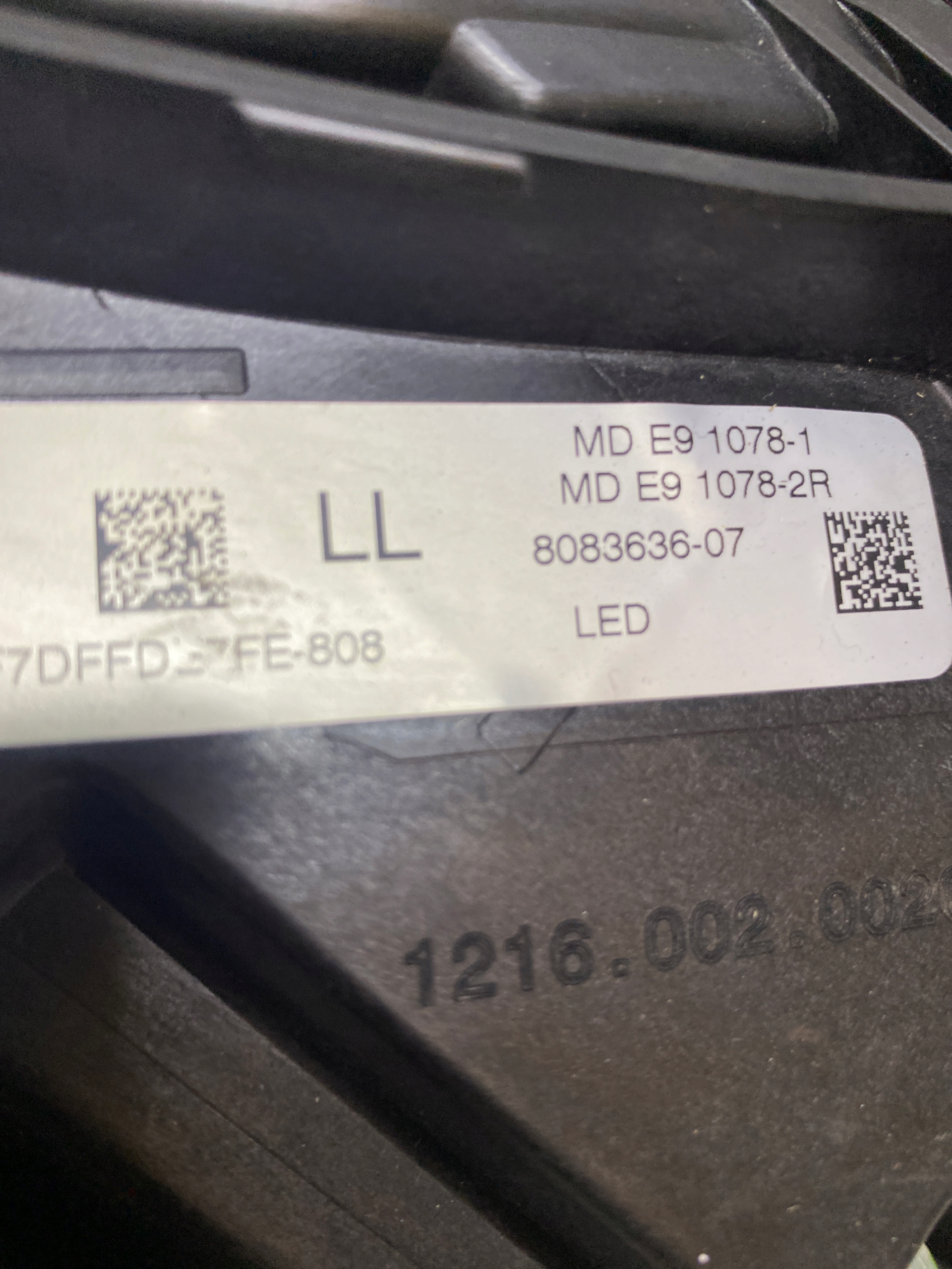 light right BMW 2 G42 M2 G87 LED ADAPTIVE BLACK SHADOWLINE black