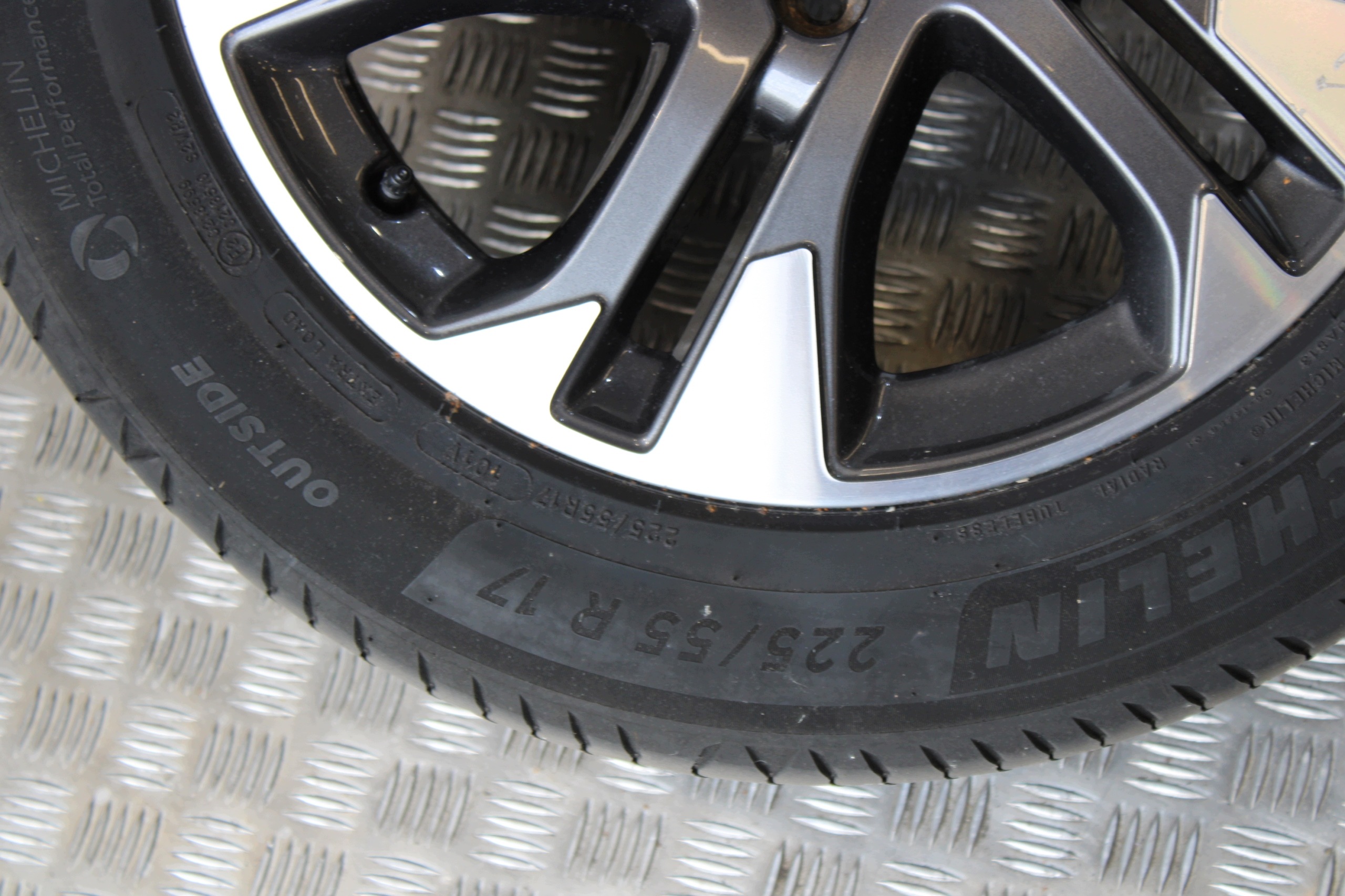 wheels discs disc 225/55 R17 OPEL ZAFIRA D LIFE