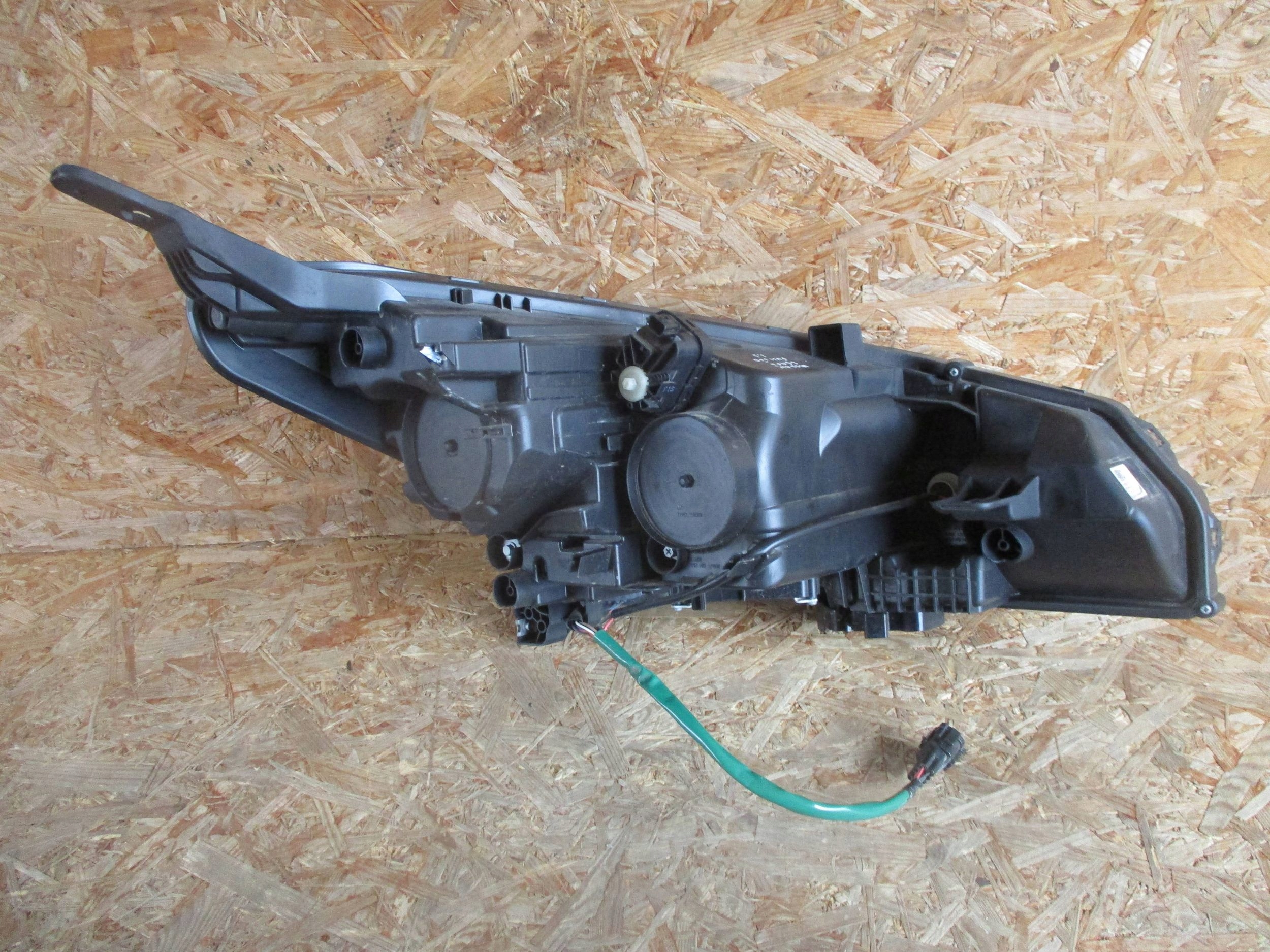 light front front left NISSAN LEAF II FULL LED