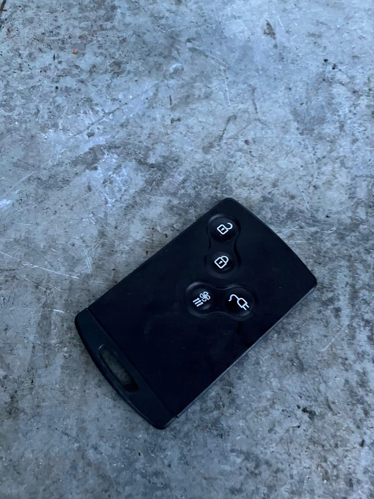 КАРТА КЛЮЧА АВТОМОБІЛЯ RENAULT ZOE