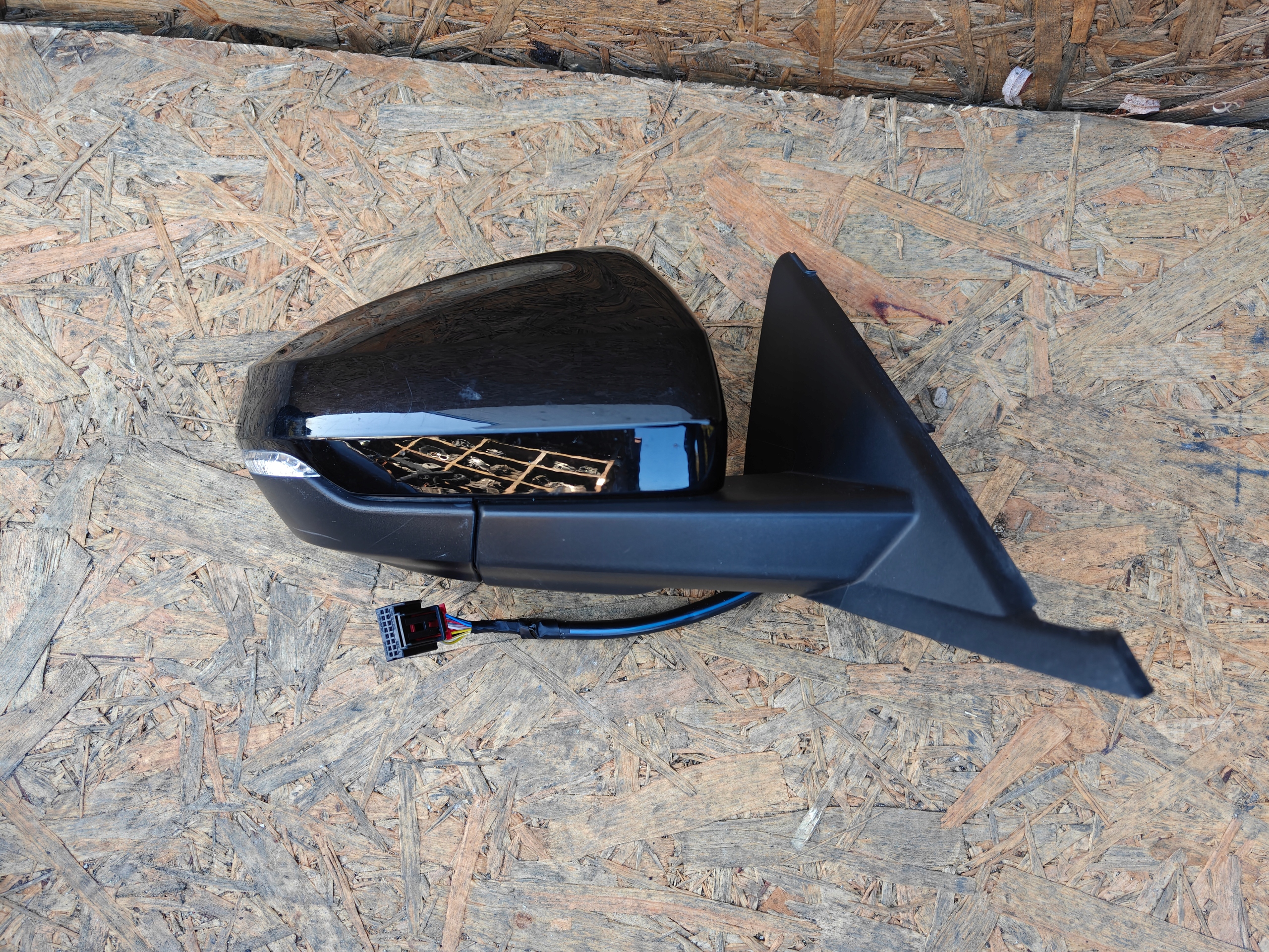 mirror right AUDI A1 82A black, 12PIN 12 vertical