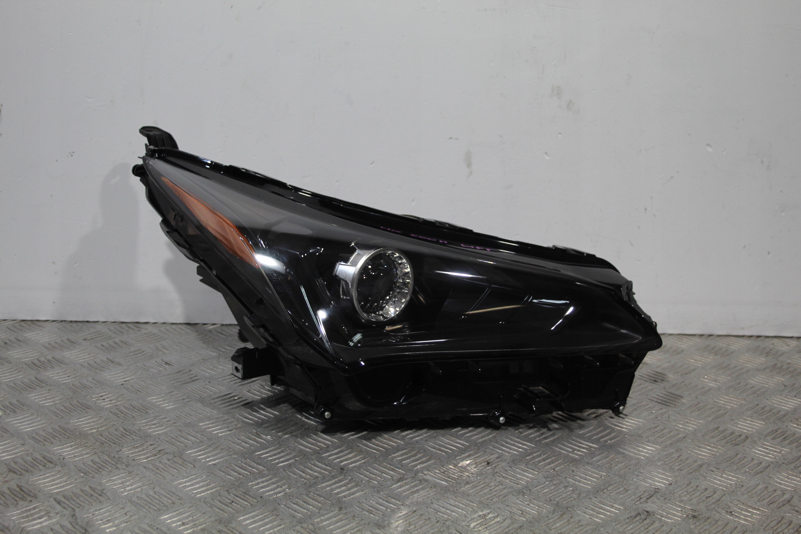 lights light front front LED LEXUS NX 300H LIFT