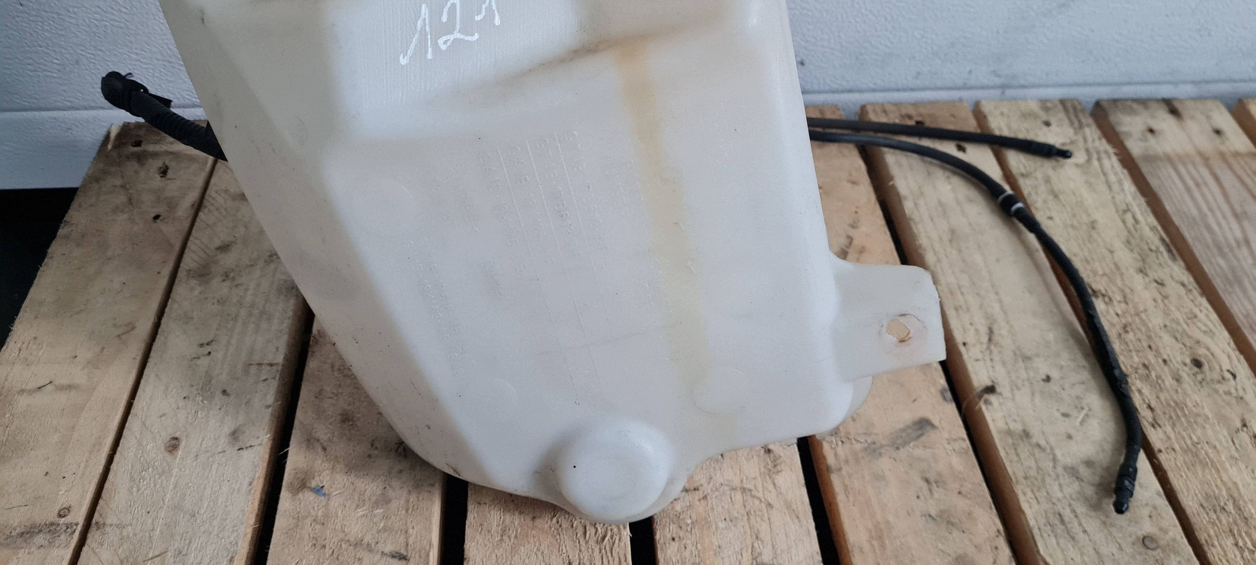Ford Edge II 2020 ST LIFT washer fluid tank POMPKI ORG GT4B17618AB