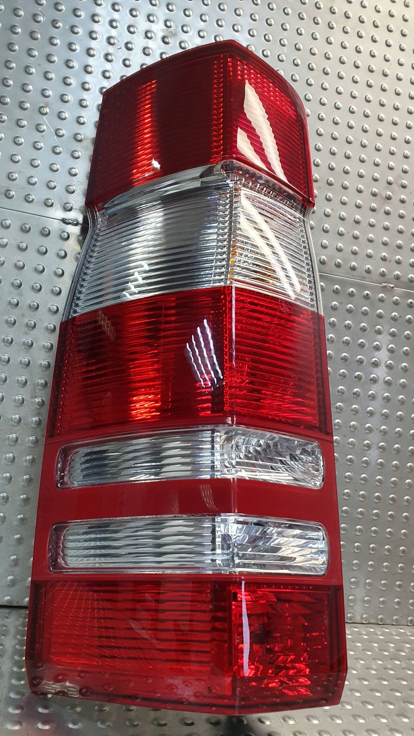 Licht heck links MERCEDES SPRINTER W906 06