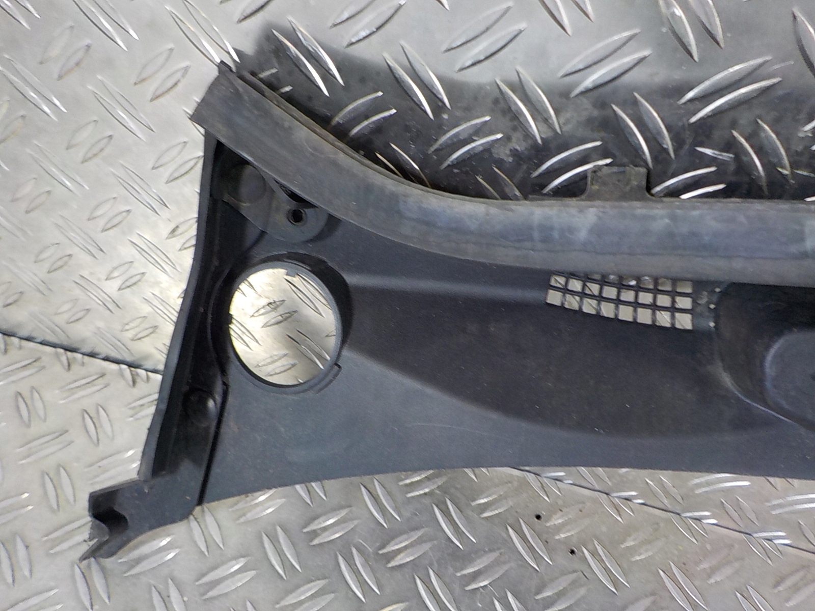 FORD TRANSIT CUSTOM 12- PODSZYBIE GÓRNE Producent części Ford OE