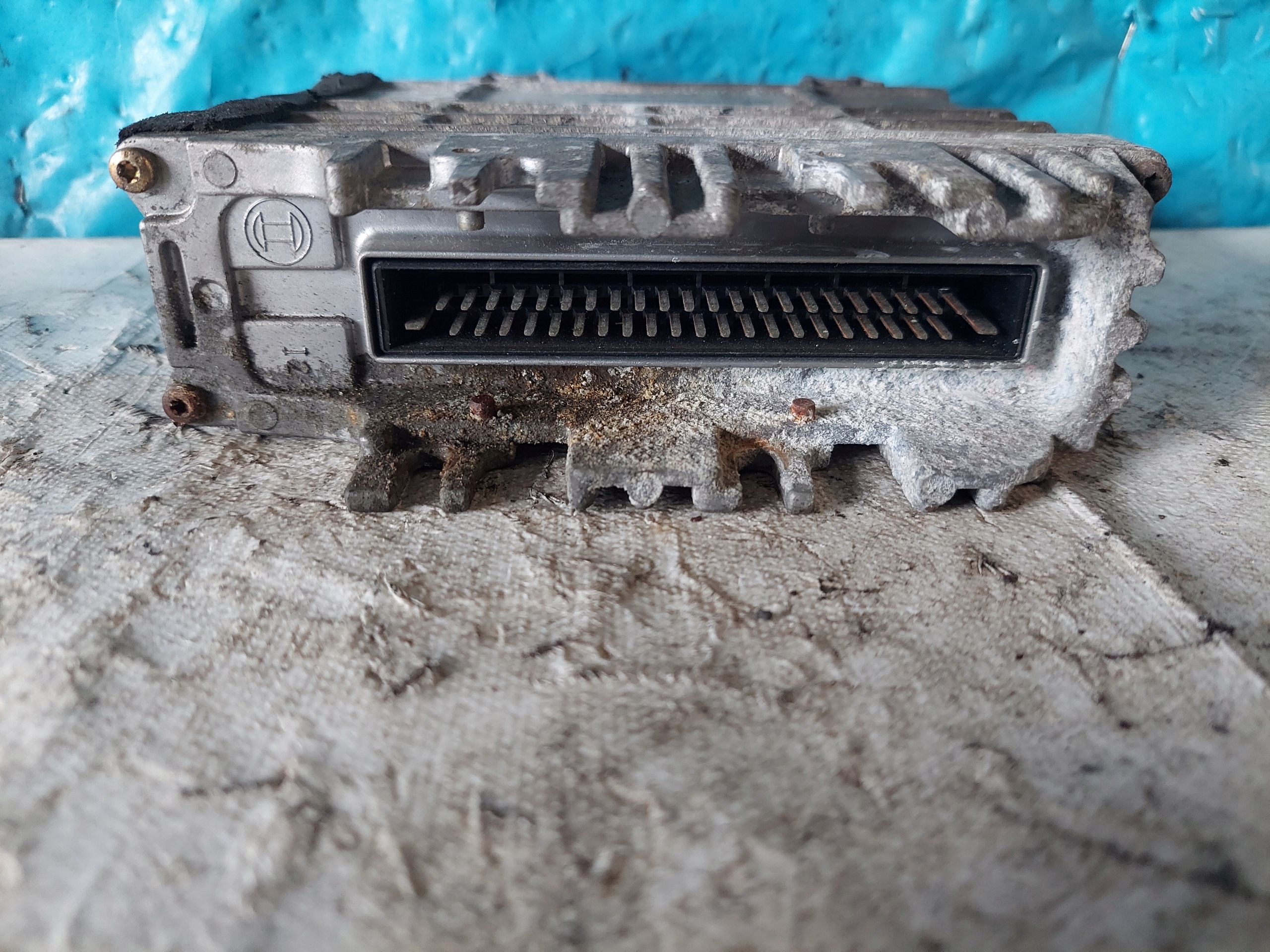 POLO 1.6 B 032906026H unité de commande électronique uce moteur