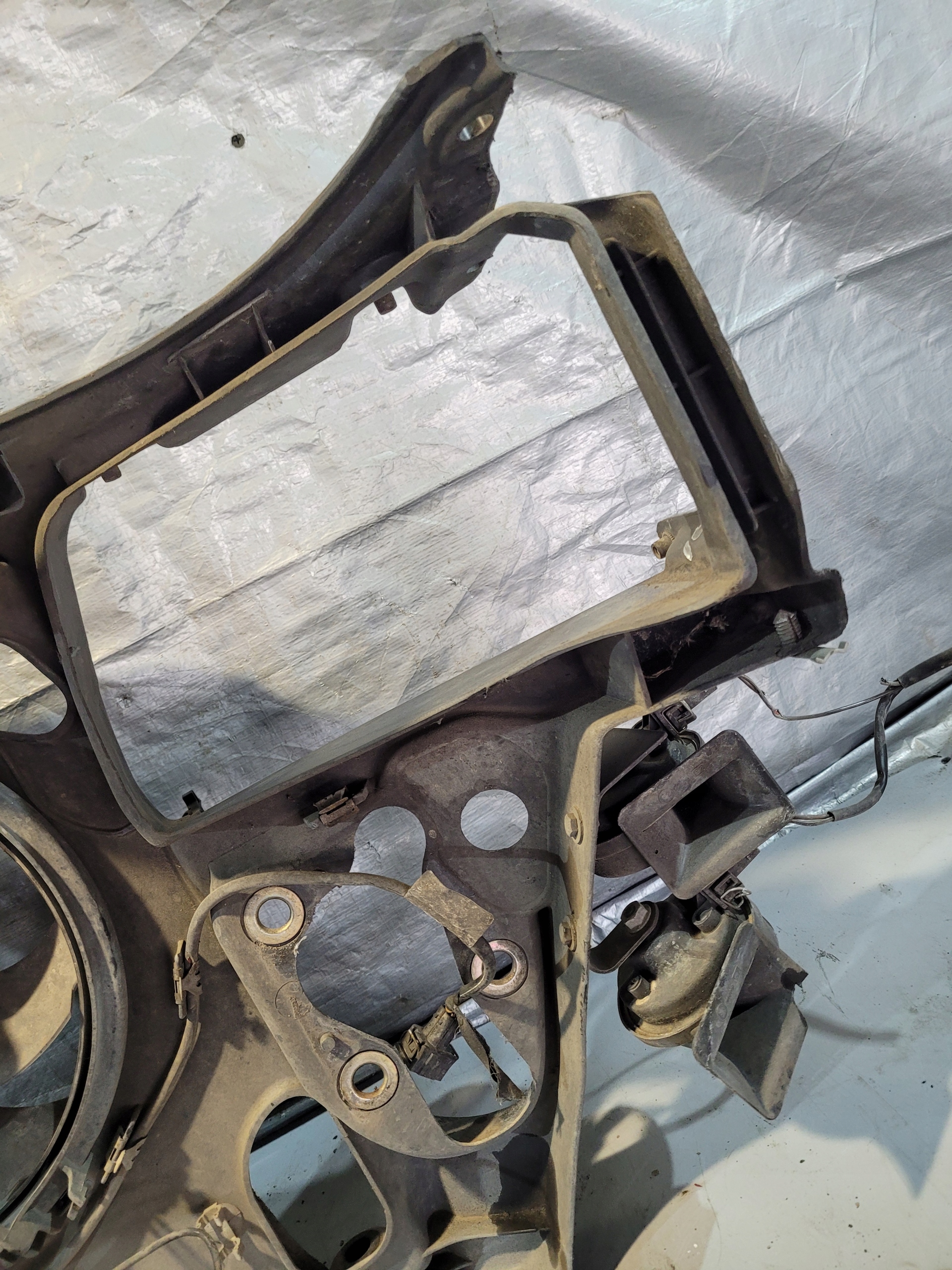 support panel for radiators pillar fan AUDI A4 B5 1.9TDI 98r..