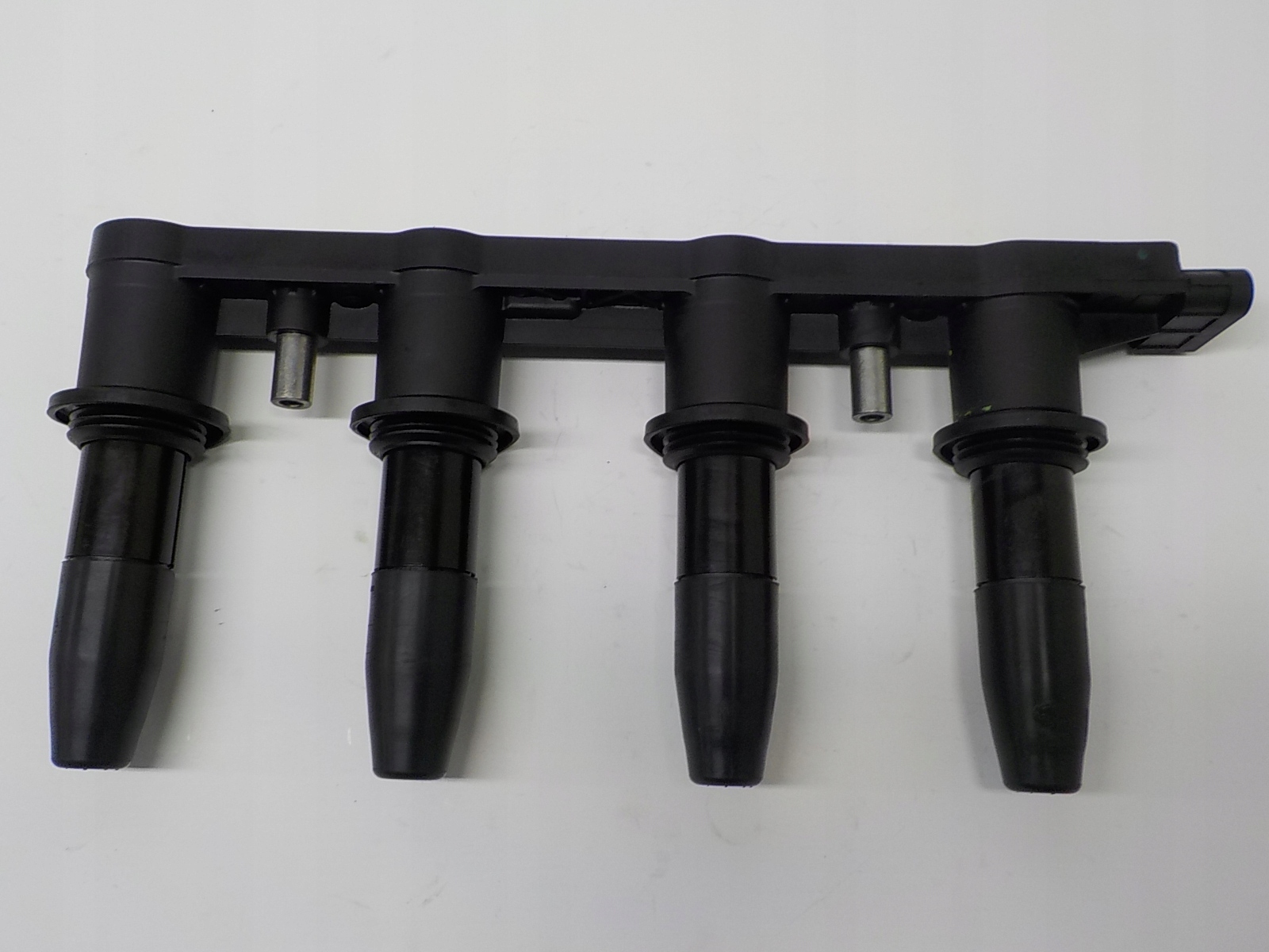 ASTRA J 1.6 INSIGNIA 1.8 16V CEWKA ZAPŁONOWA GM Jakość części (zgodnie z GVO) O - oryginał z logo producenta pojazdu (OE)